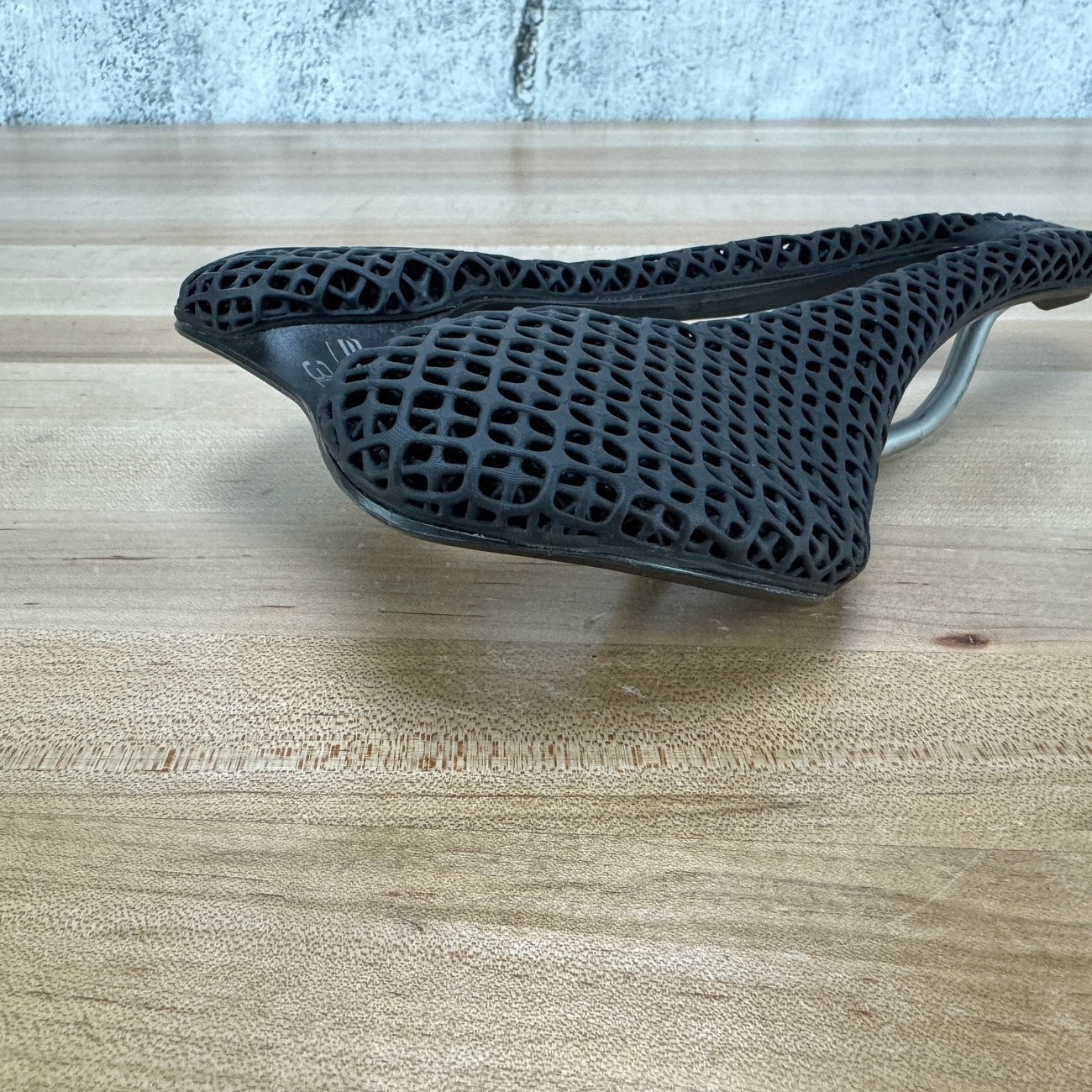 Selle Italia SLR Boost 3D Superflow 145mm 7x7mm Titanium Rails Bike Saddle 213g