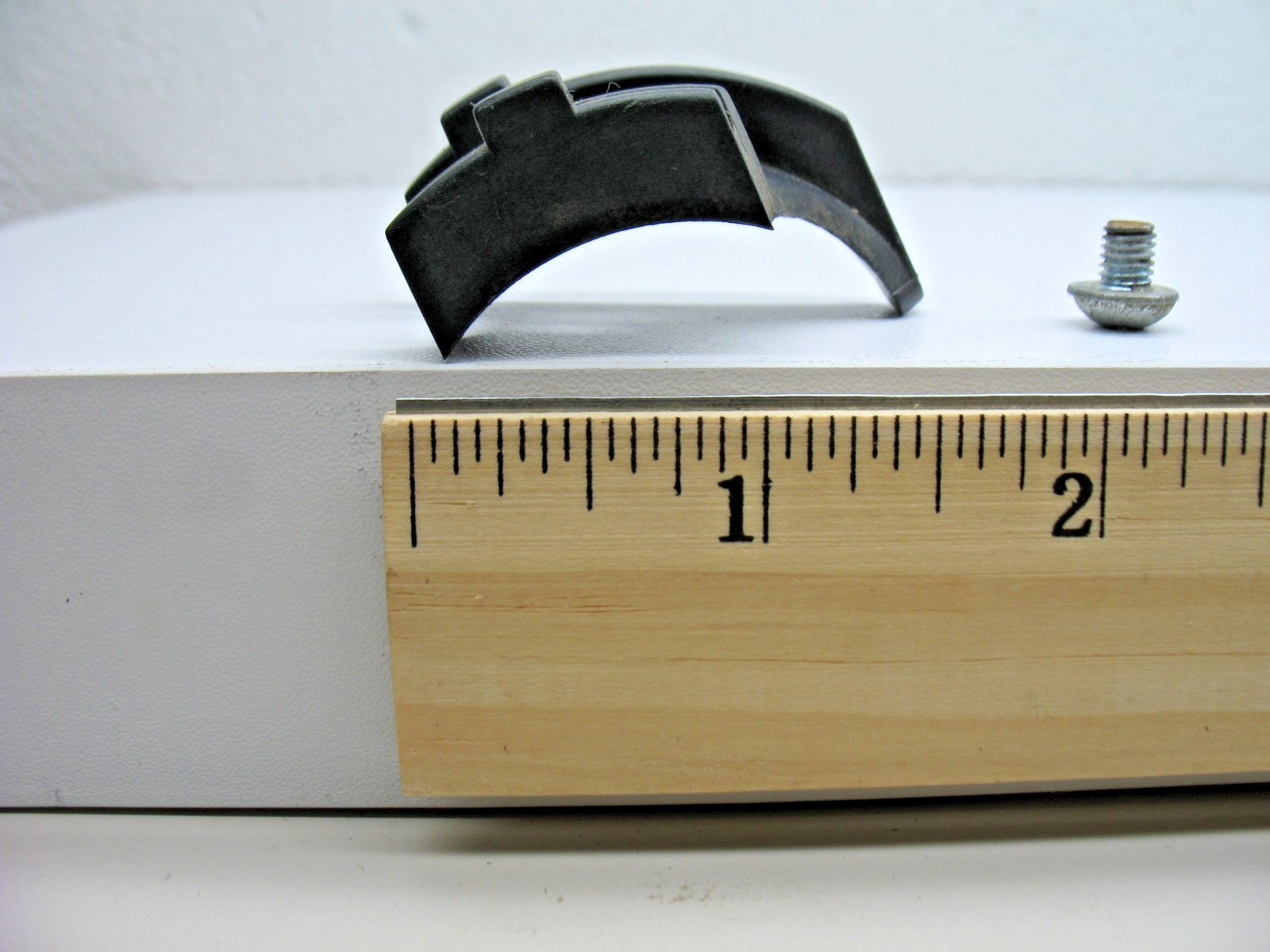 Bike Cable Guide Bottom Bracket from a 26″ Genesis Whirlwind Mountain Bike-USED