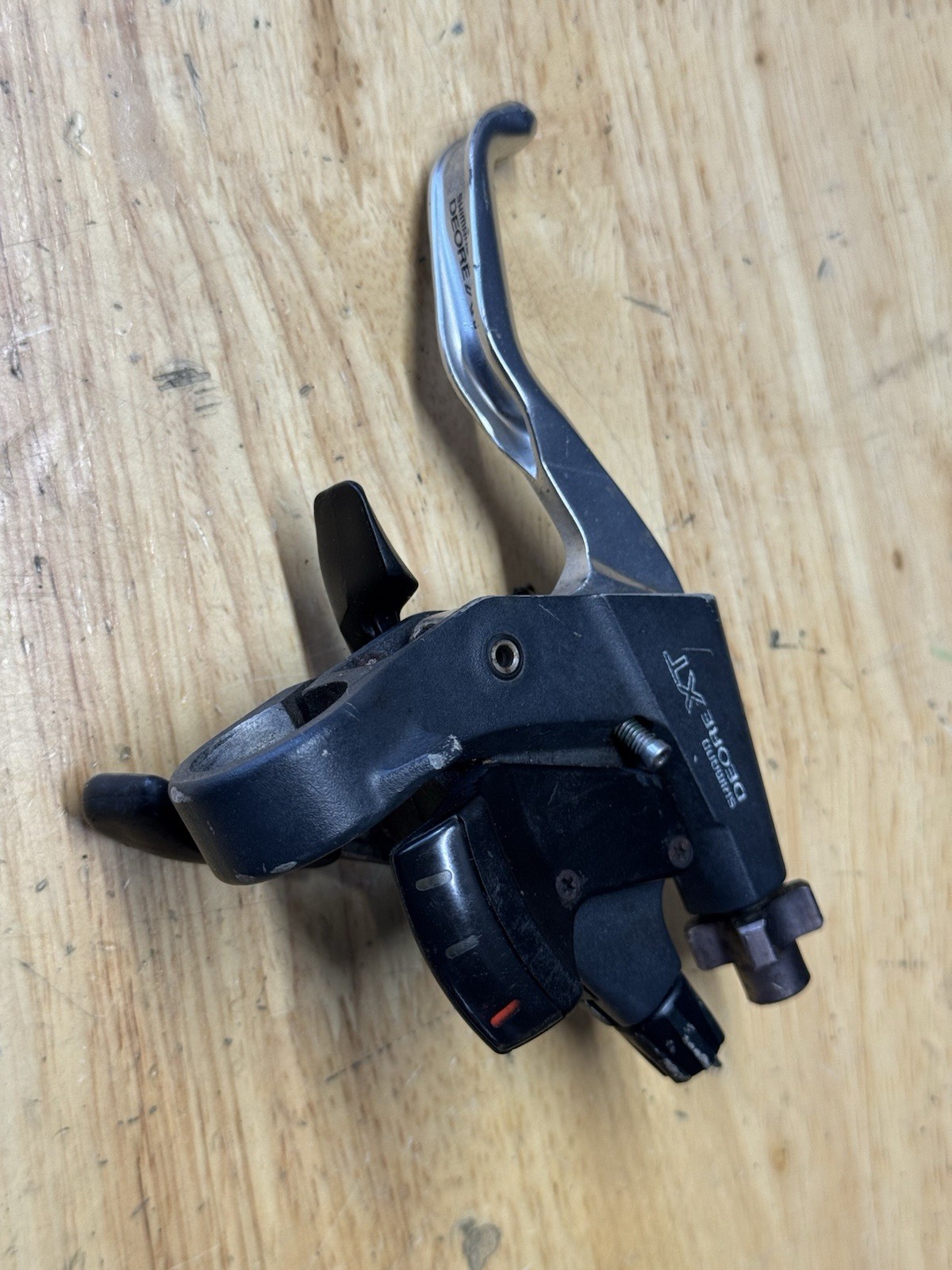 Shimano Deore XT ST-M739 3×8 Speed Rapidfire Shifter Brake Lever Set V-Brake
