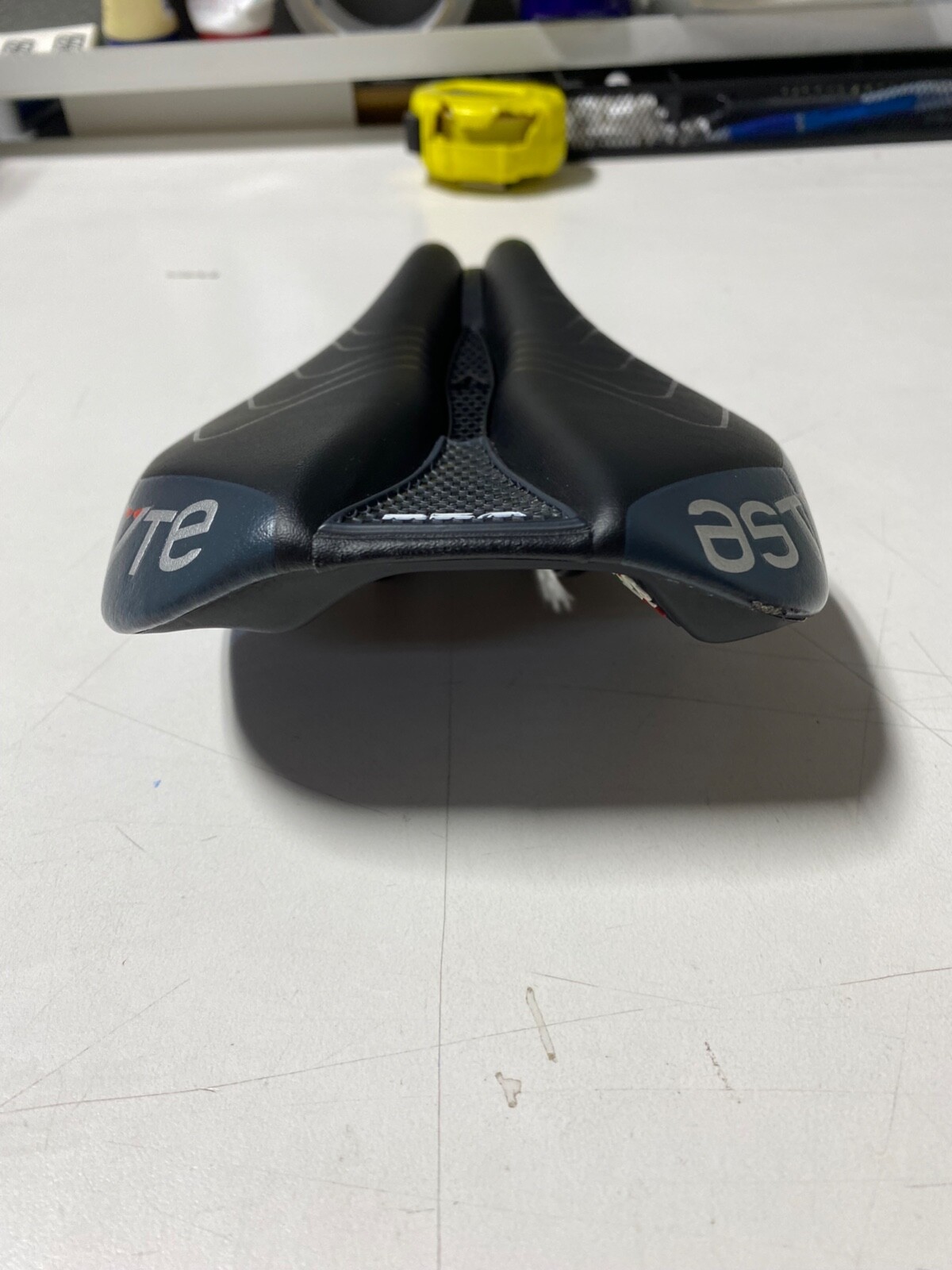 Astute Sea Carbon Rail Saddle – Takeoff
