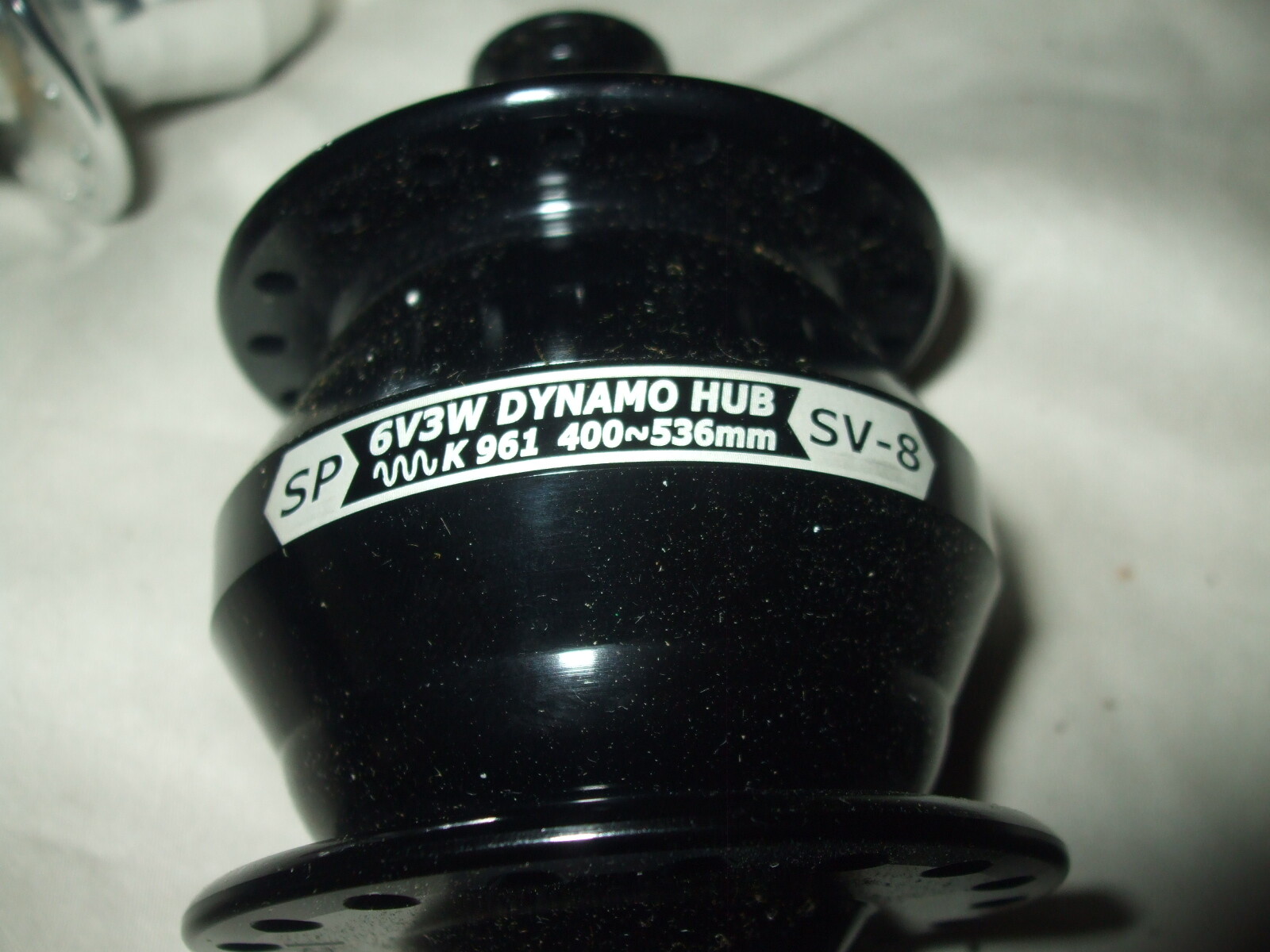 Shutter-Precision (SP) SV-8 Dynamo Hub, 6V 3W, 100mm, QR