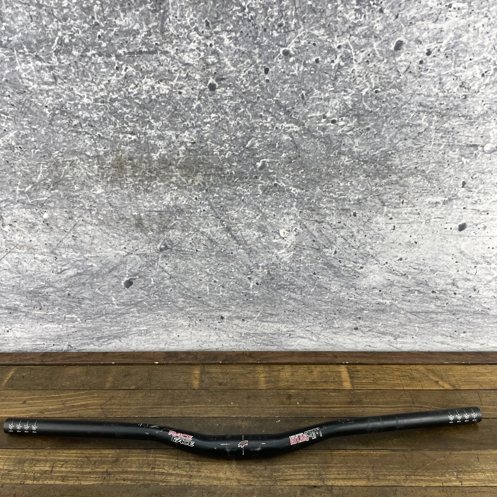 Race Face Atlas Low Riser Handlebar 31.8mm Alloy 265g MTB Downhill Enduro Trail
