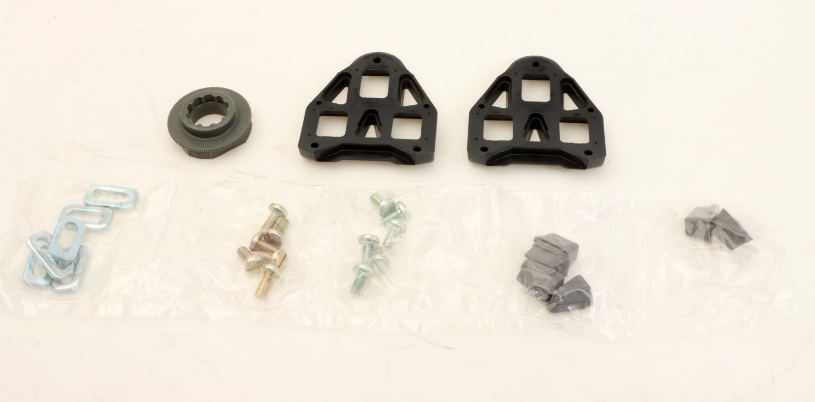 Shimano PD-6402 600 Ultegra Clipless Pedals w/ Cleats Grey 90s NOS NEW in Box