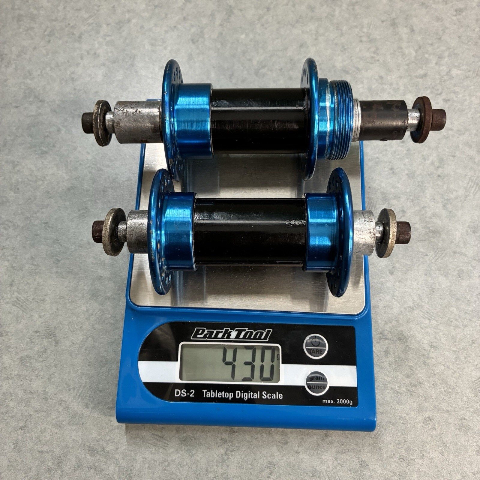 Blue / Black Bullseye 32 Hole MTB Sealed Bearing Hubs Vintage MTB / BMX USA Made