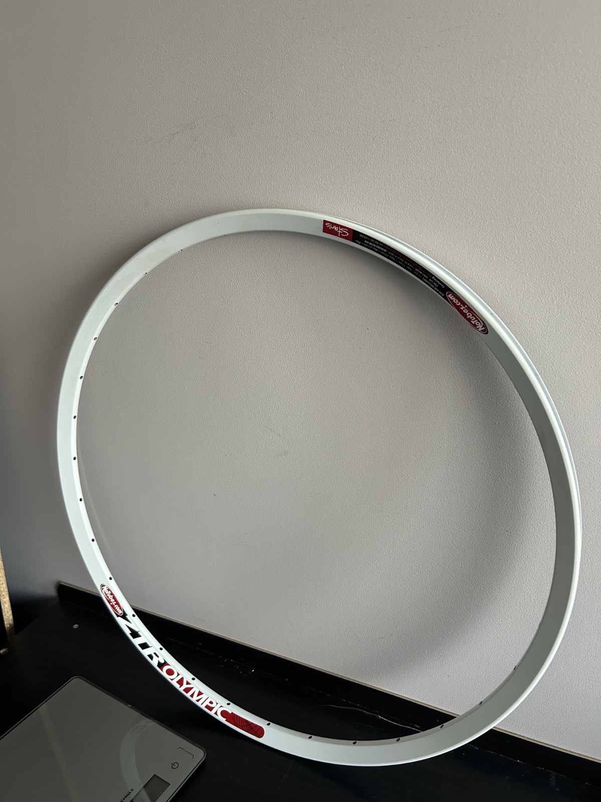 NEW Rim 26″ Stan’s NoTubes ZTR Olympic Disc 32H White NEW