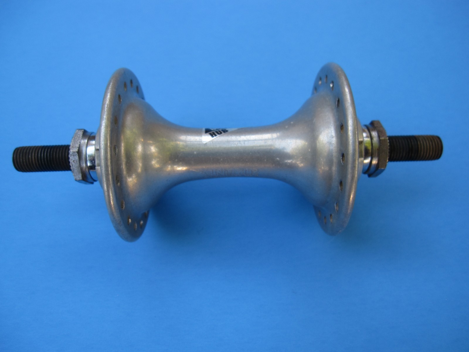 vintage Suntour Sealed Bearing hubs, 36-hole, nutted, 100/130mm spacing, 1980s