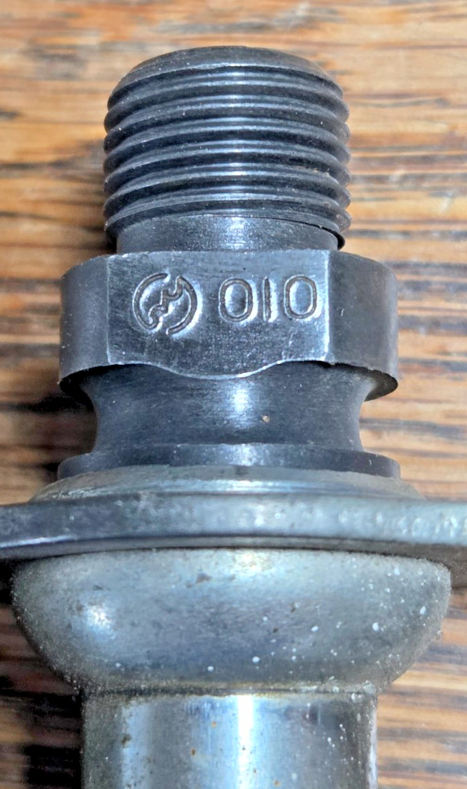 Vintage MKS Bicycle Bike Pedals w/Reflectors 1/2″