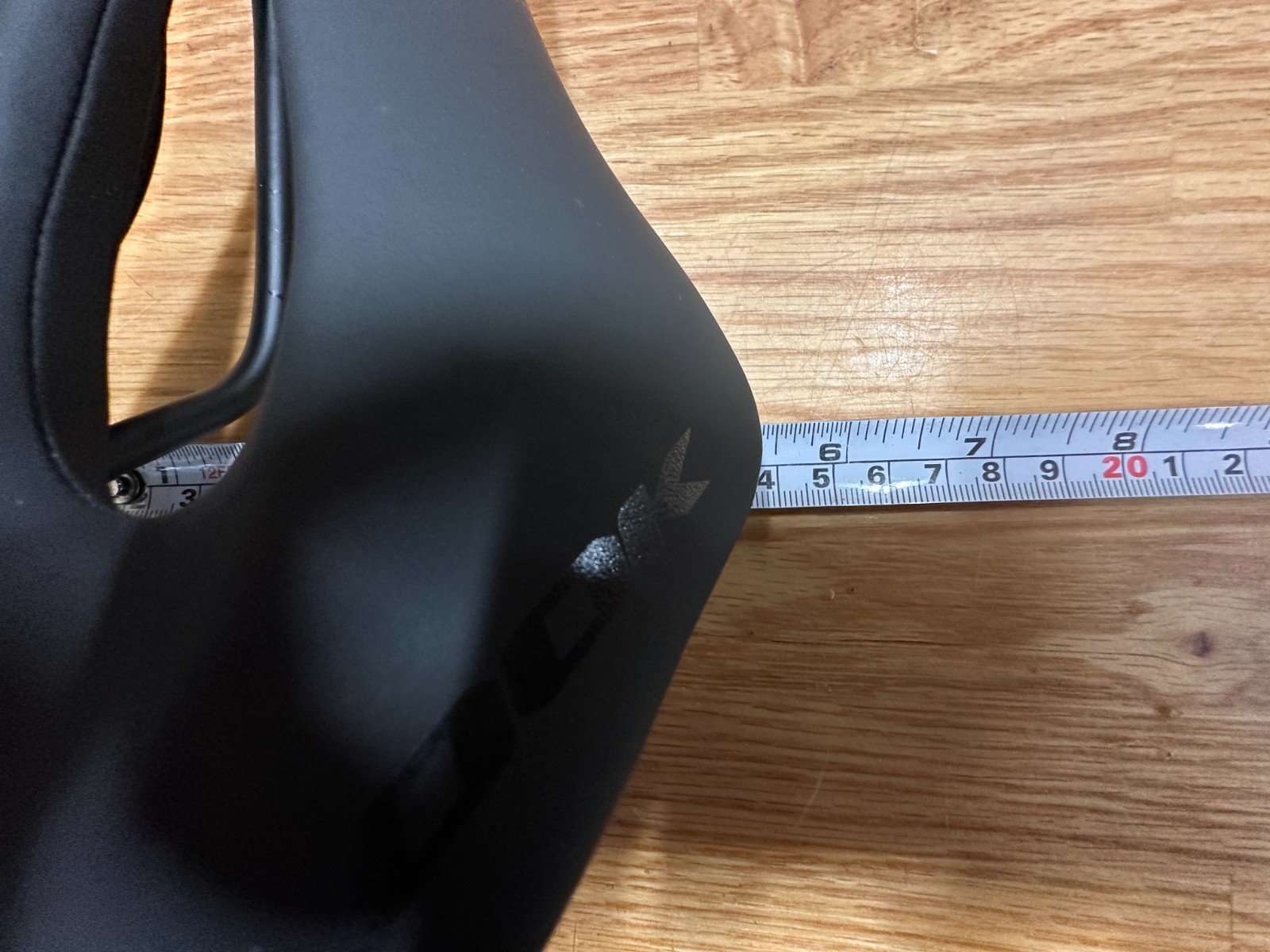 Selle San Marco Short Fit Narrow Magnesium Rail Look Branded (255)