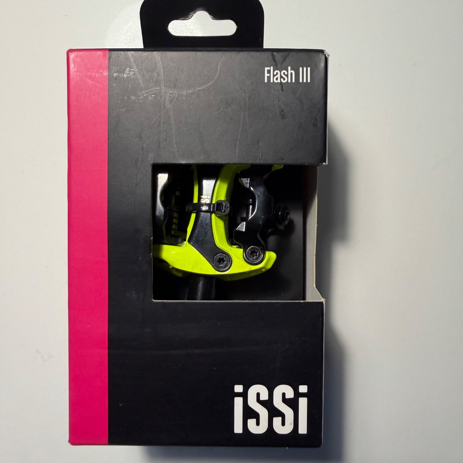 iSSi Flash III Clipless Pedals w/ Cleats: Brand-New