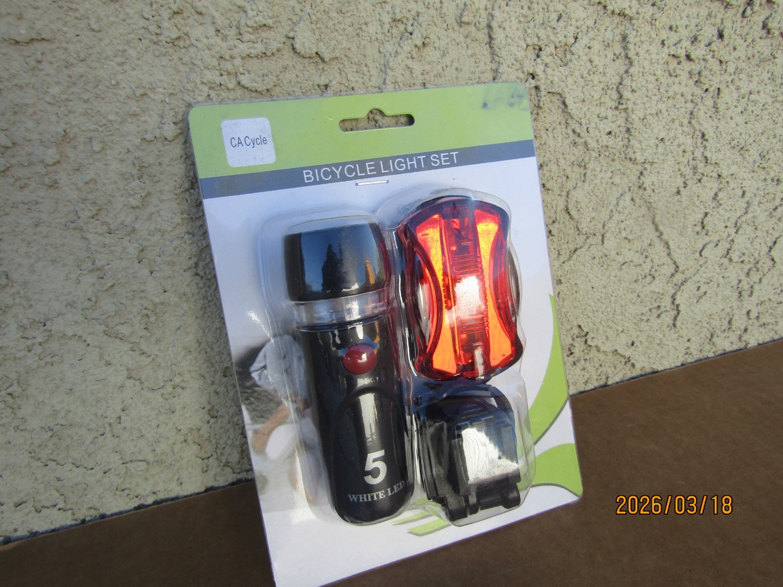 NEW BICYCLE LIGHT SET FOR LOWRIDER, CRUISER, BMX, MTB,CHOPPER TRICYCLE , ETC.