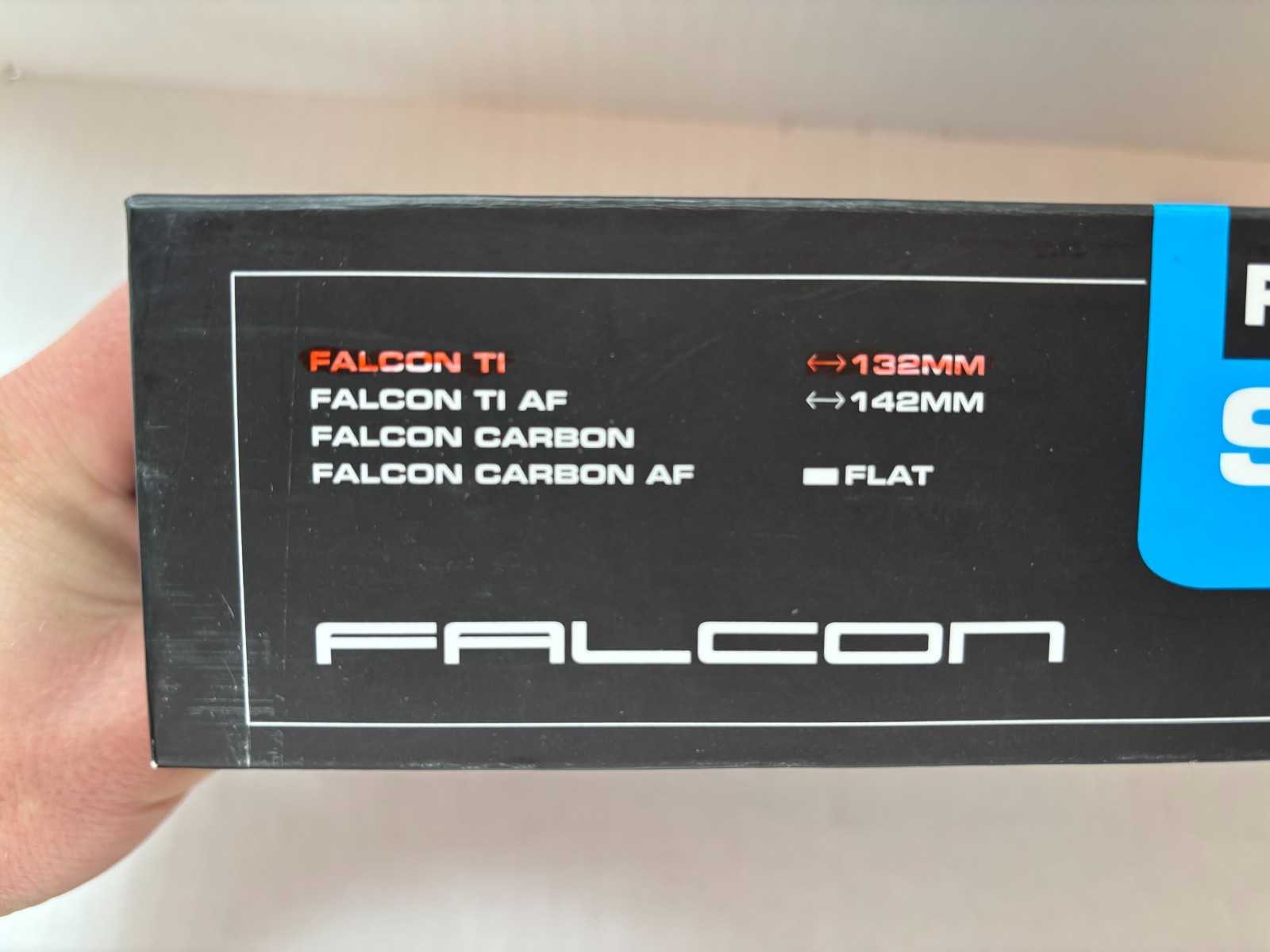 PRO Saddle Falcon Titanium 132mm
