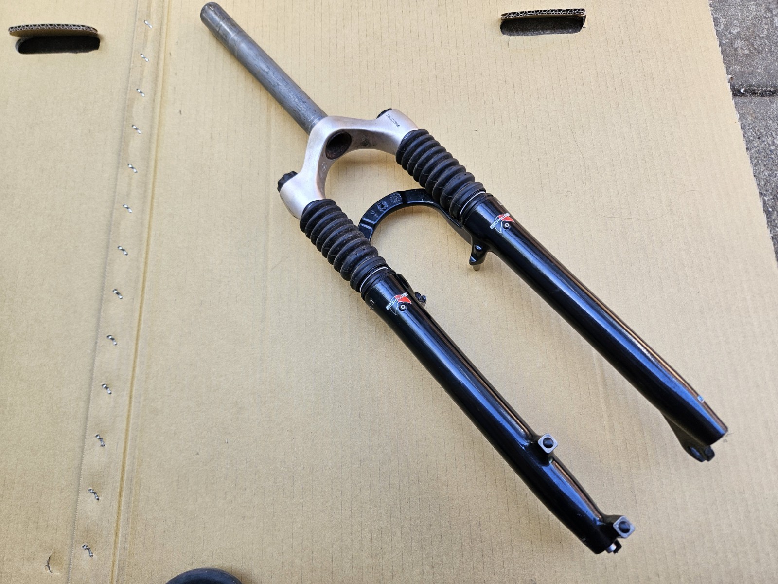 26″ Manitou Six Elite 80mm Mountain Bike Front Fork 1-1/8″ Steerer Disc V Brake