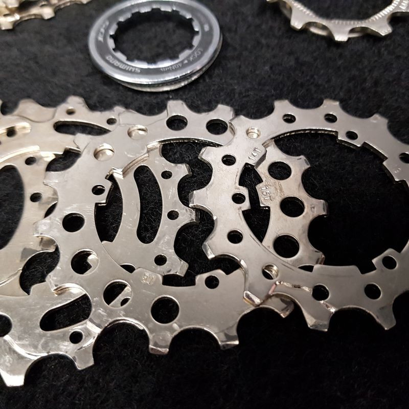 Shimano 105 CS-5700 Cassette 10V 11/25 (Ref 394)