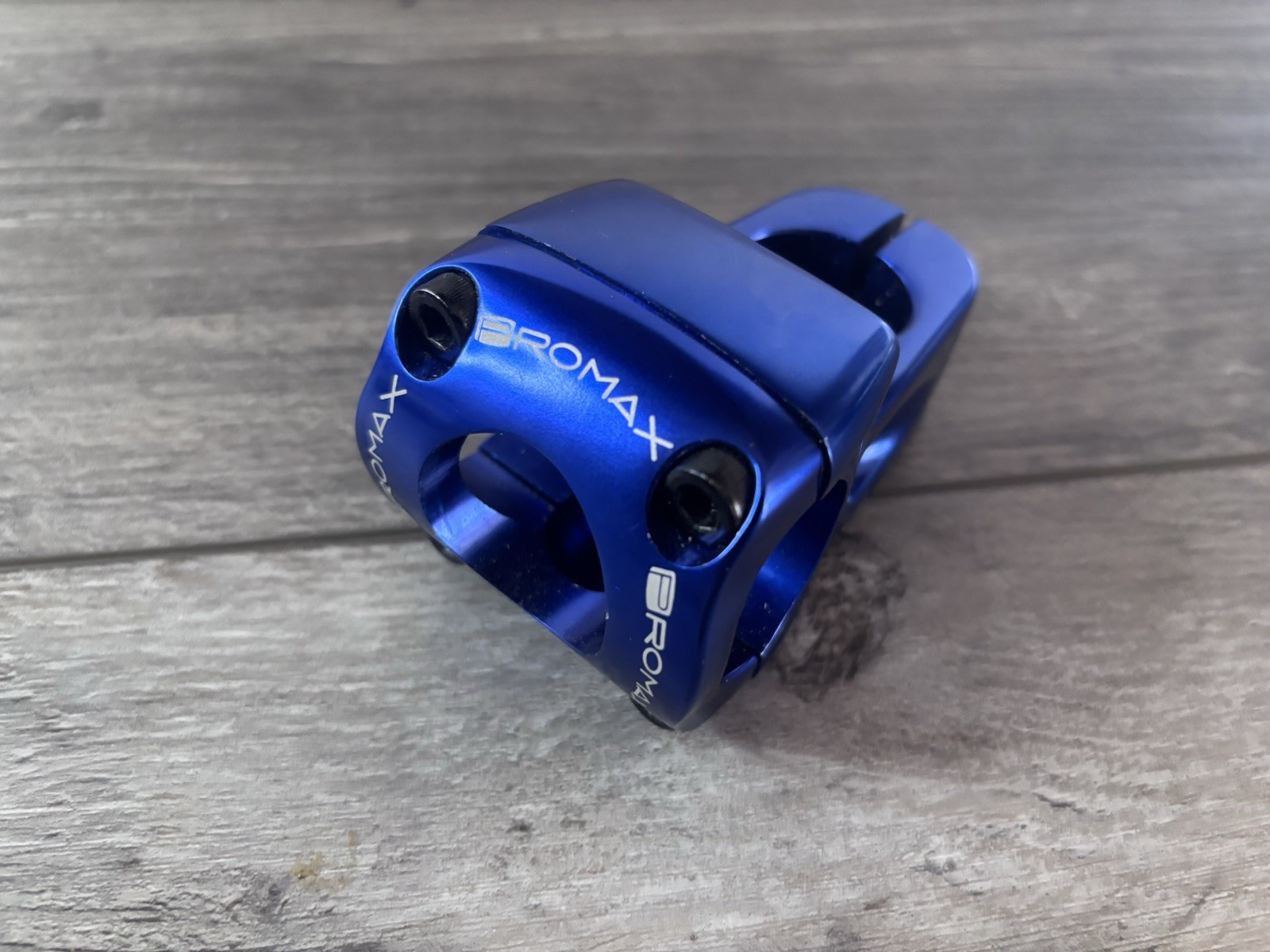 Promax Banger front load 31.8mm, CNC Alloy, 48mm Reach, , 1-1/8″ BLUE