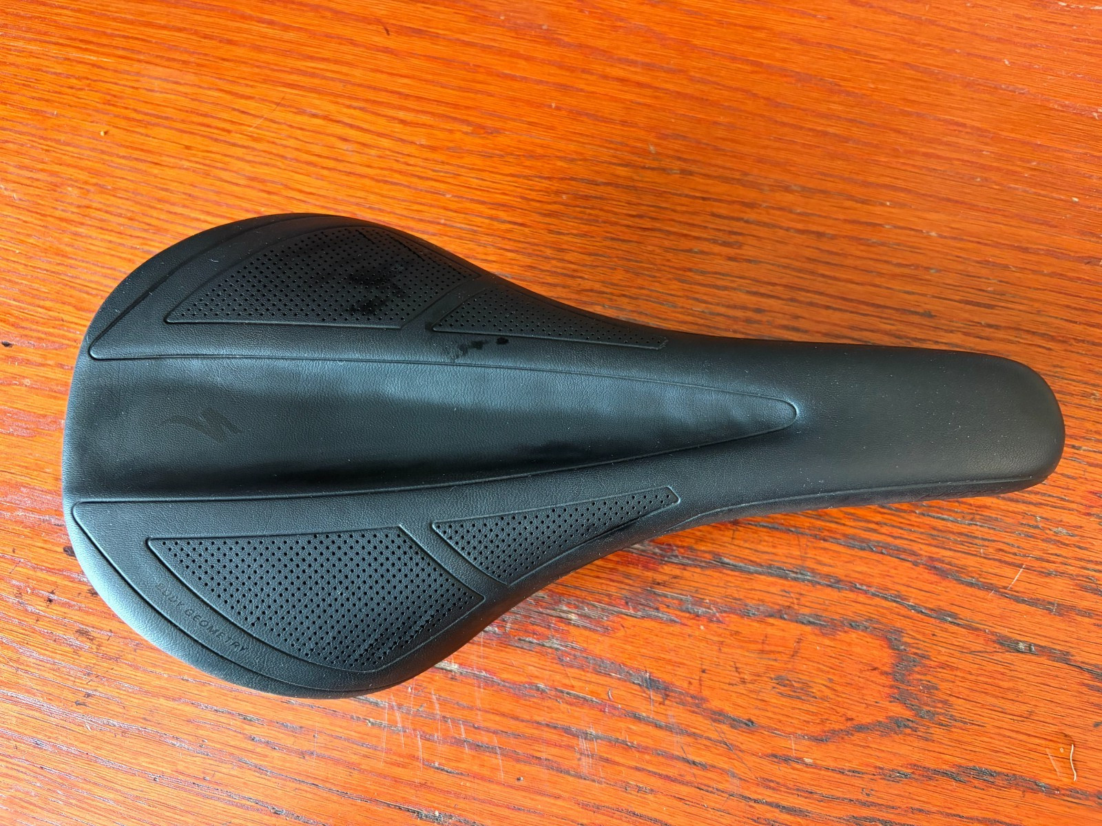 Specialized Henge Saddle w/ Hollow Chromoly rails 140 x 270 mm Black SPCM