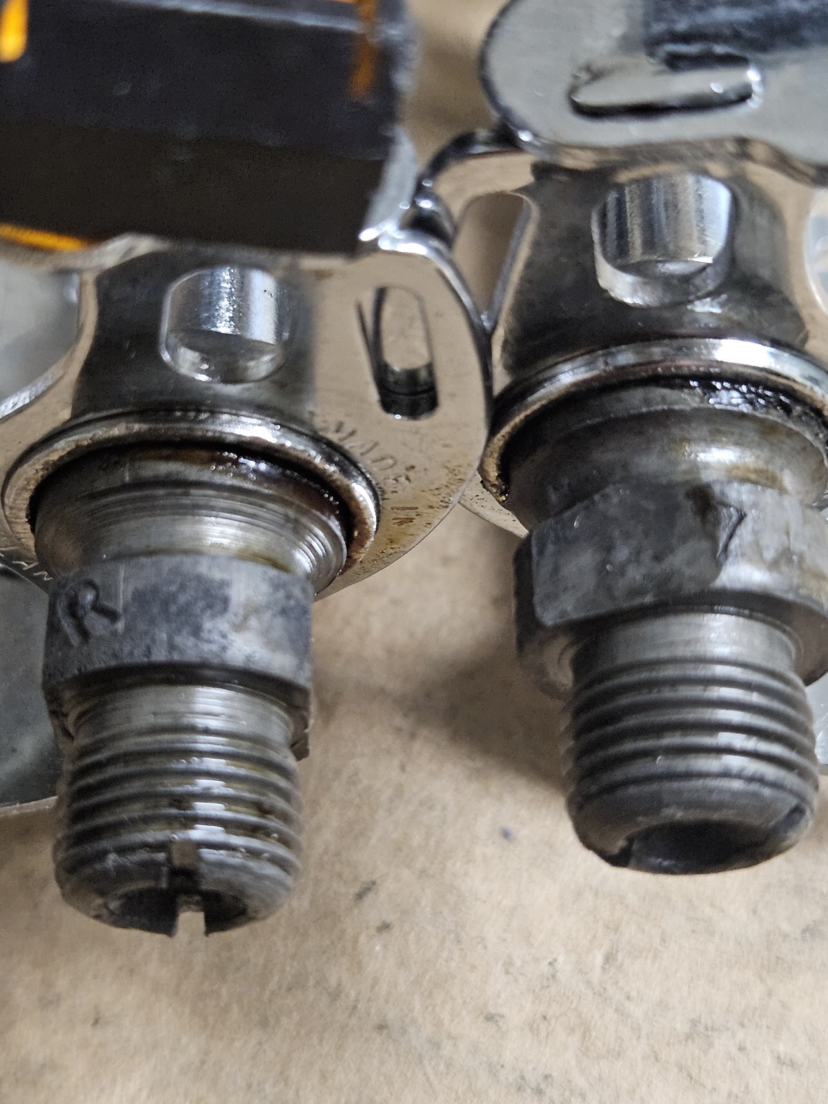 Vintage 70s Raleigh 501 Bike Pedals, set, 9/16″, steel, quill, Road Touring