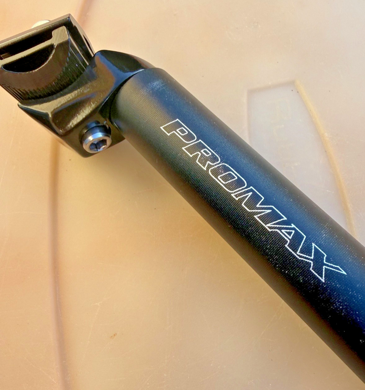 Promax 28.6mm Alloy Seatpost 360mm BLACK Single Bolt Clamp MTB Road Bike NEW