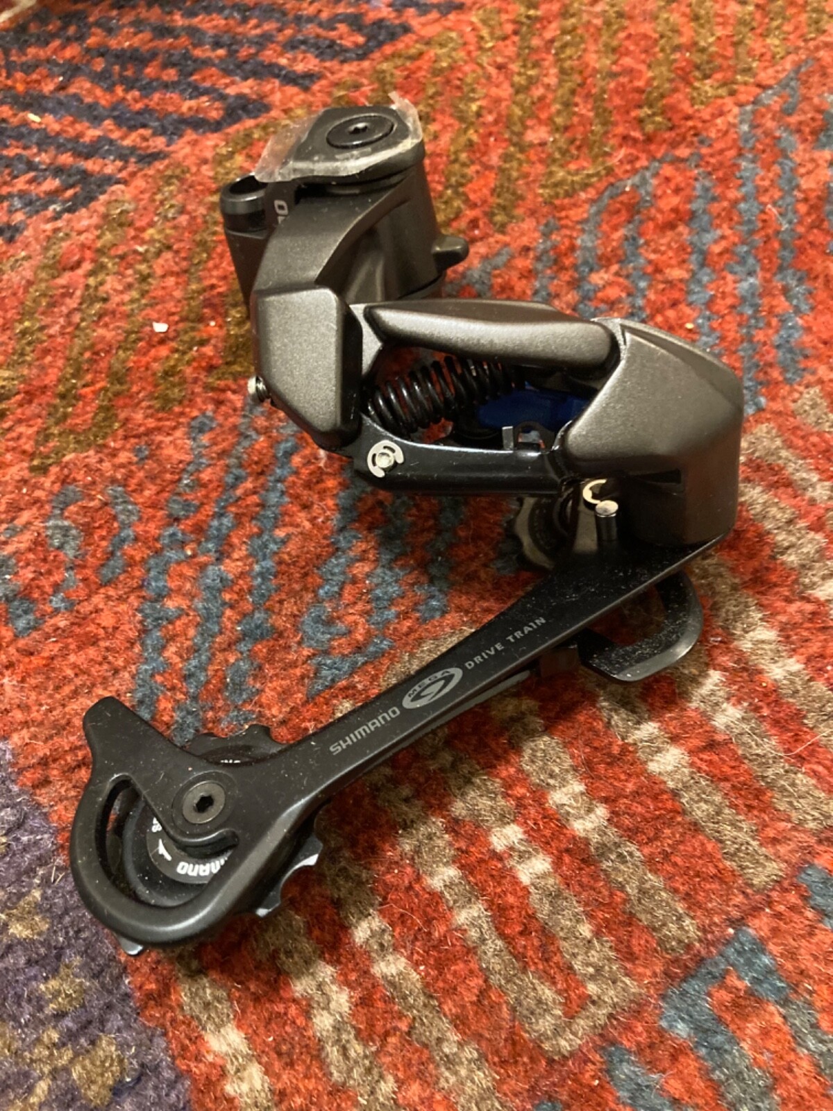 Shimano Saint FH-M800 rear hub and Shimano Saint RD-M800 SGS rear derailleur