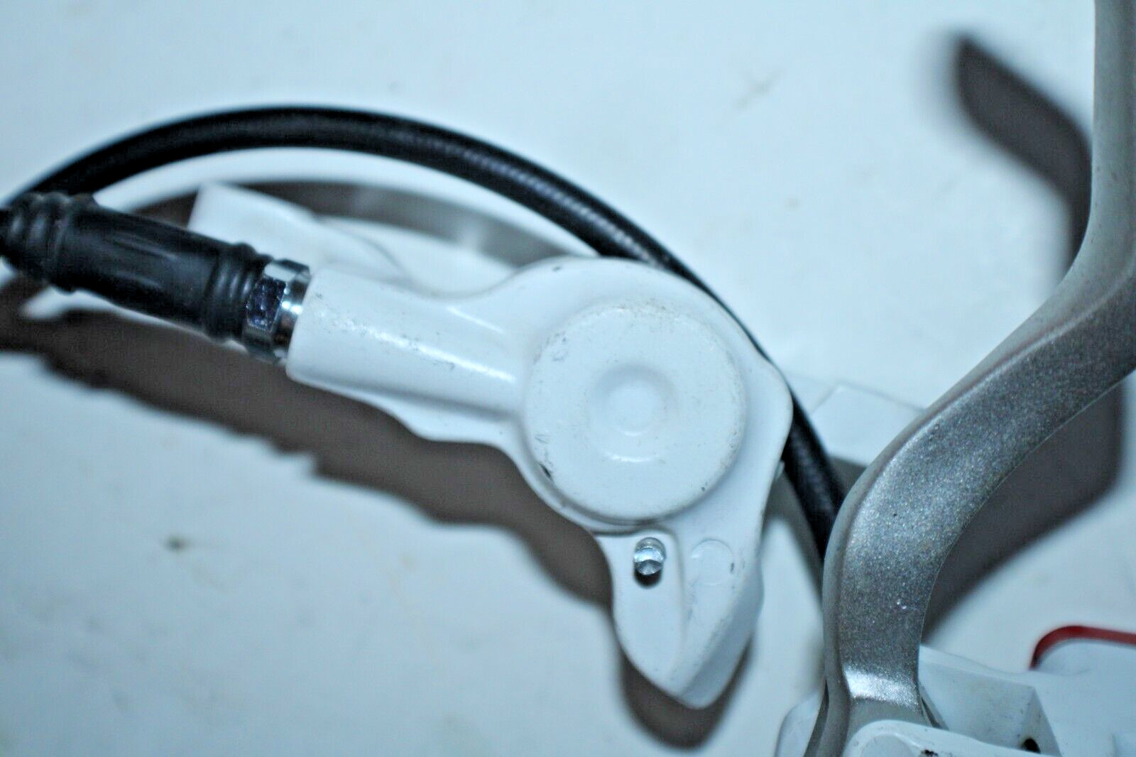 Zoom Hydraulic Disc Brake Caliper Front White 74mm Post Mount MTB USA Shipper :)