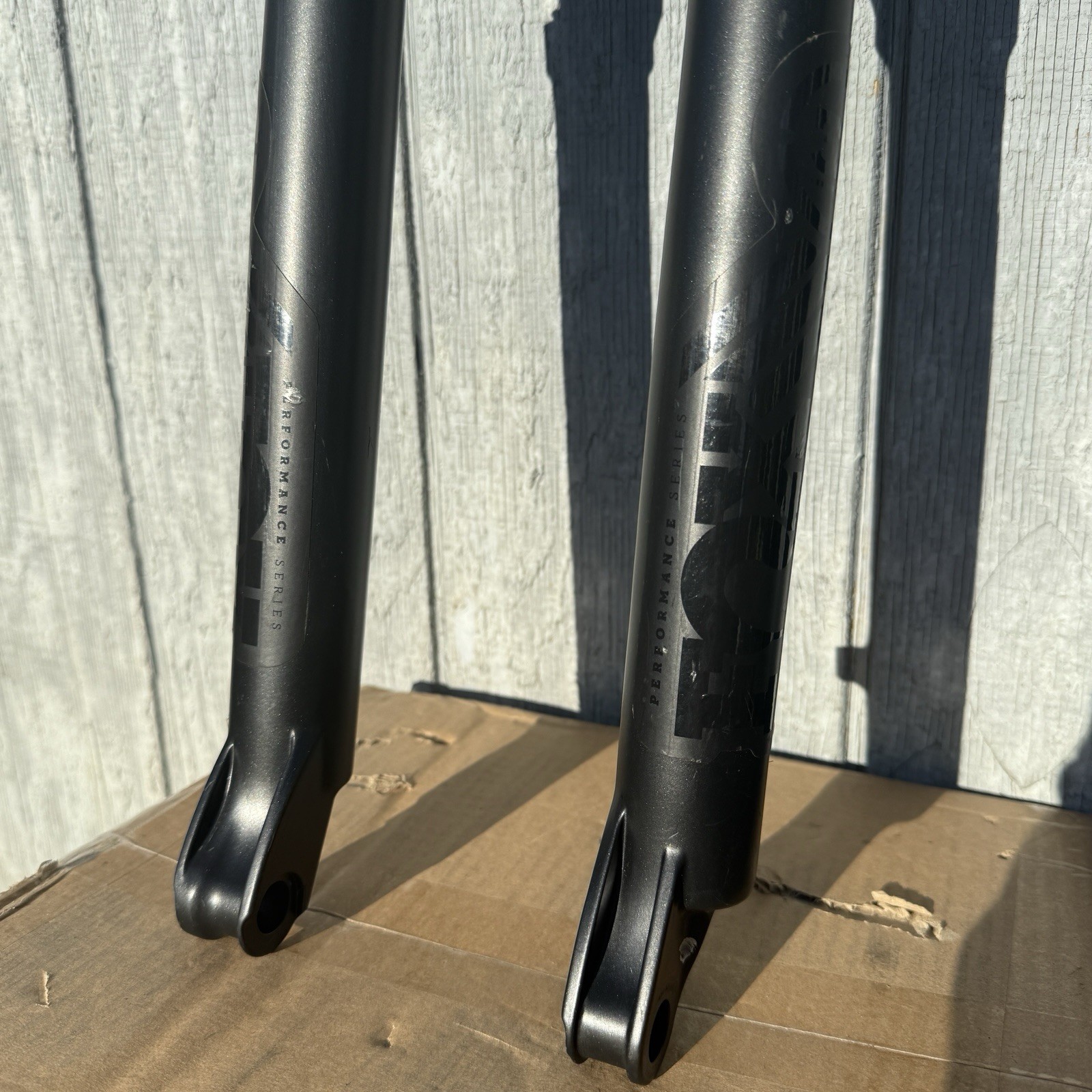 Fox 32 Performance Series Float 27.5” Forks (P6)