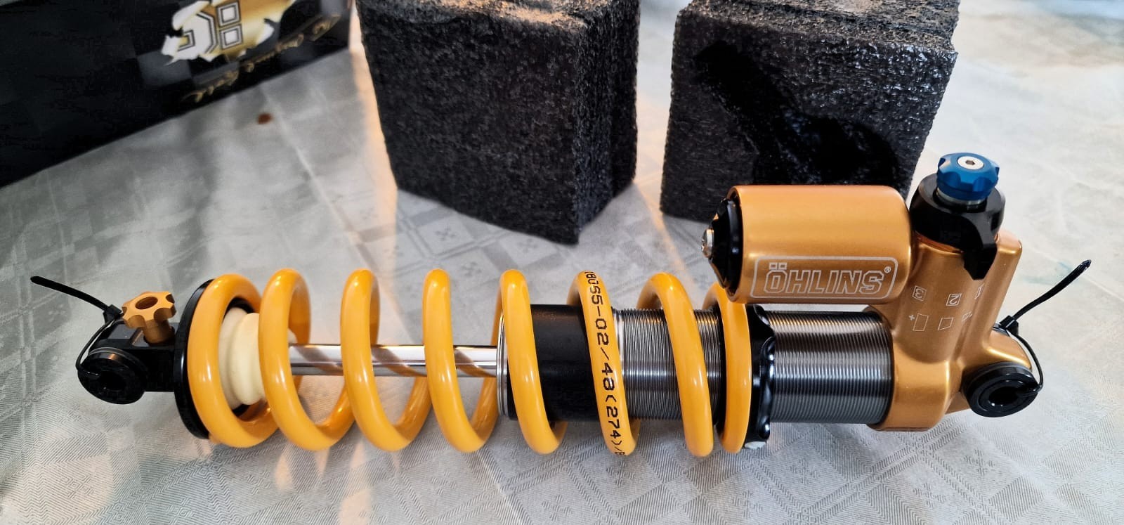Ohlins TTX22M (267 x 89 mm) 10.5 x 3.5 inch Öhlins Measurement Drawing Attached