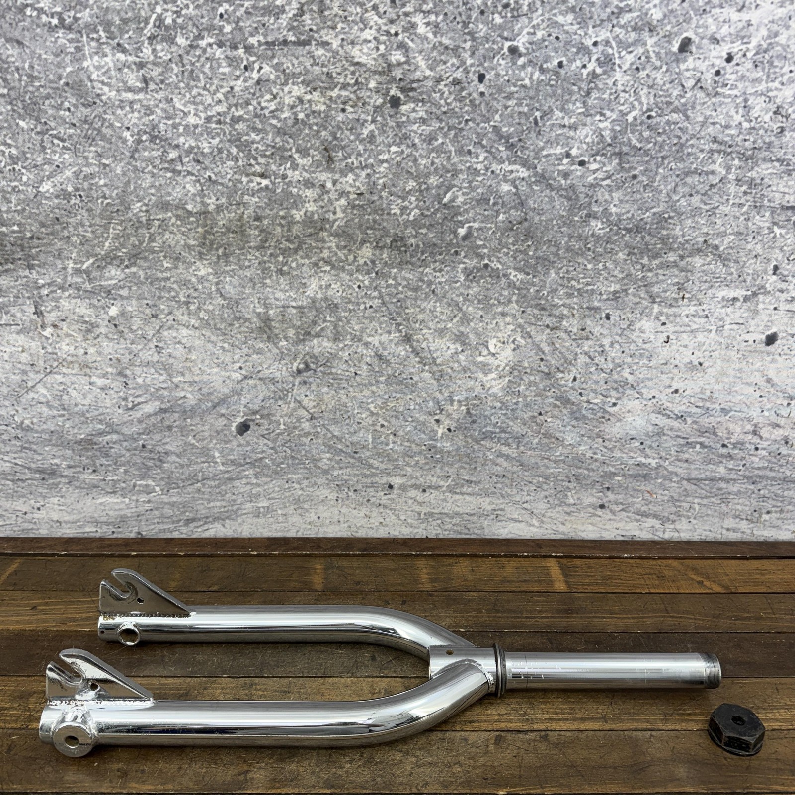 Vintage Hometown Products Freestyle BMX Fork 20in 1 1/8 Peg Bosses Old School