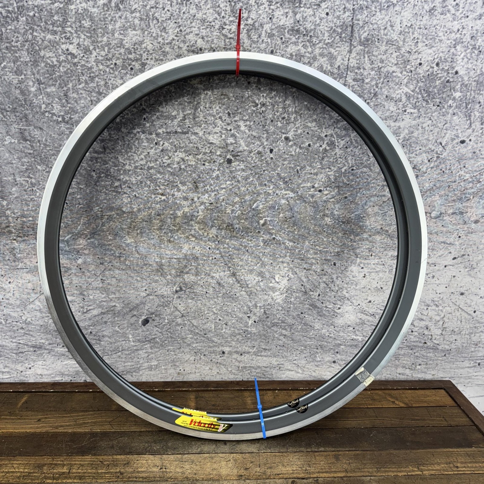 Vintage Velocity Deep V 700c Rim Set 32H Gray NOS Clincher Australia Ding Nicks