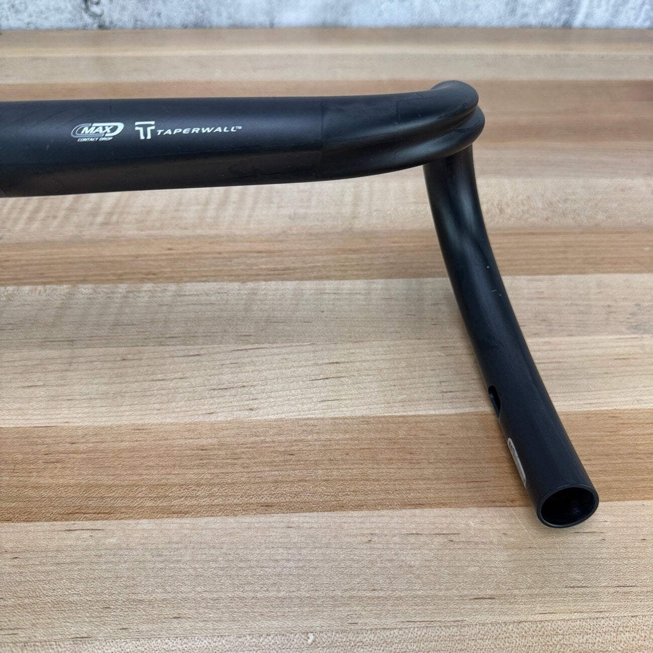Light Use! Easton EC70 AX 42/49cm Flared Carbon 31.8mm Drop Bar Bike Handlebar 2