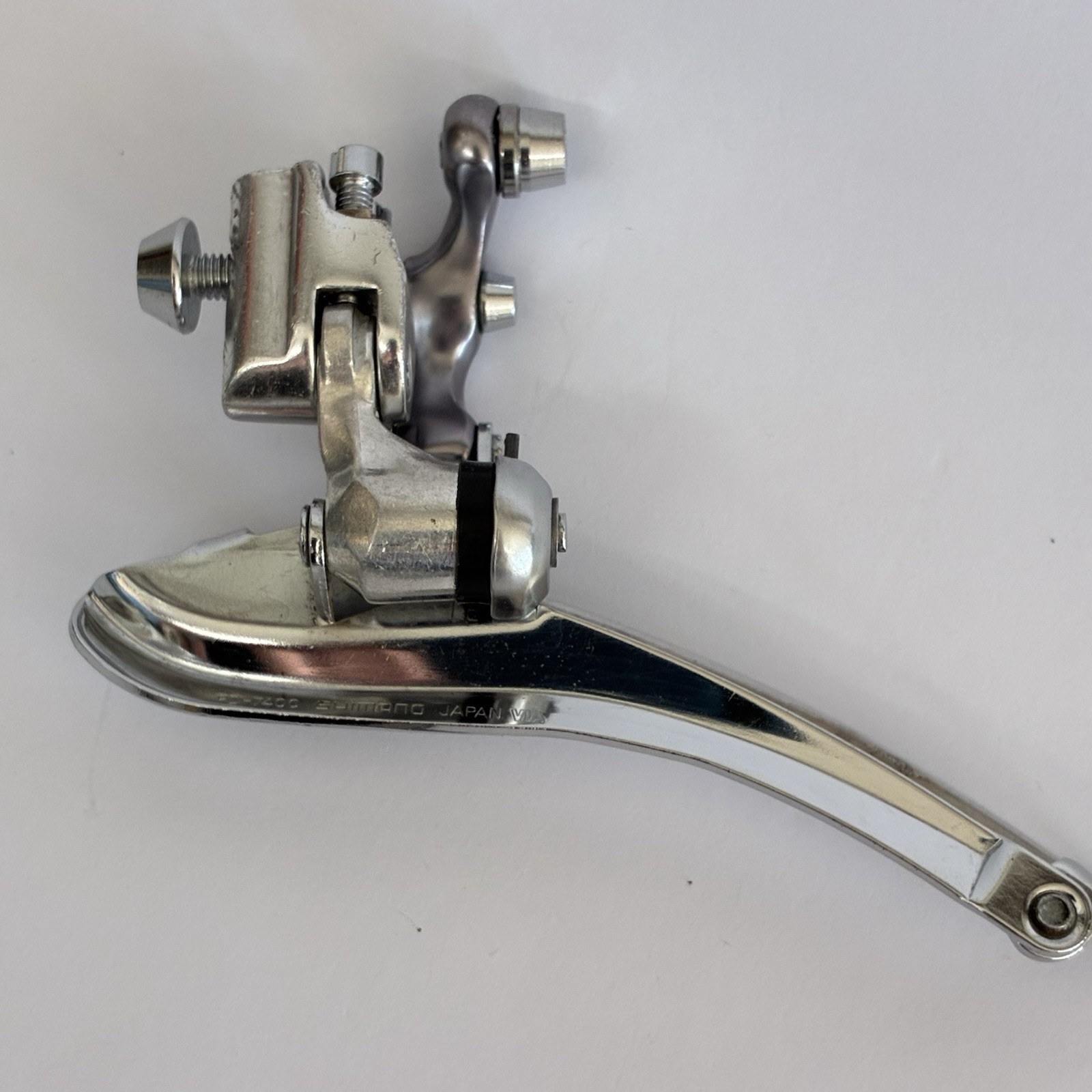 Shimano Dura-Ace FD-7400 Front Derailleur Braze-On Double used VG condition.