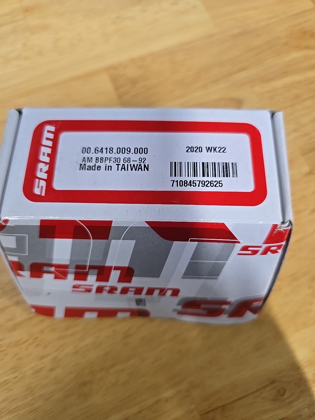 SRAM PressFit 30 68/92mm Bottom Bracket – Black (00.6418.009.000)