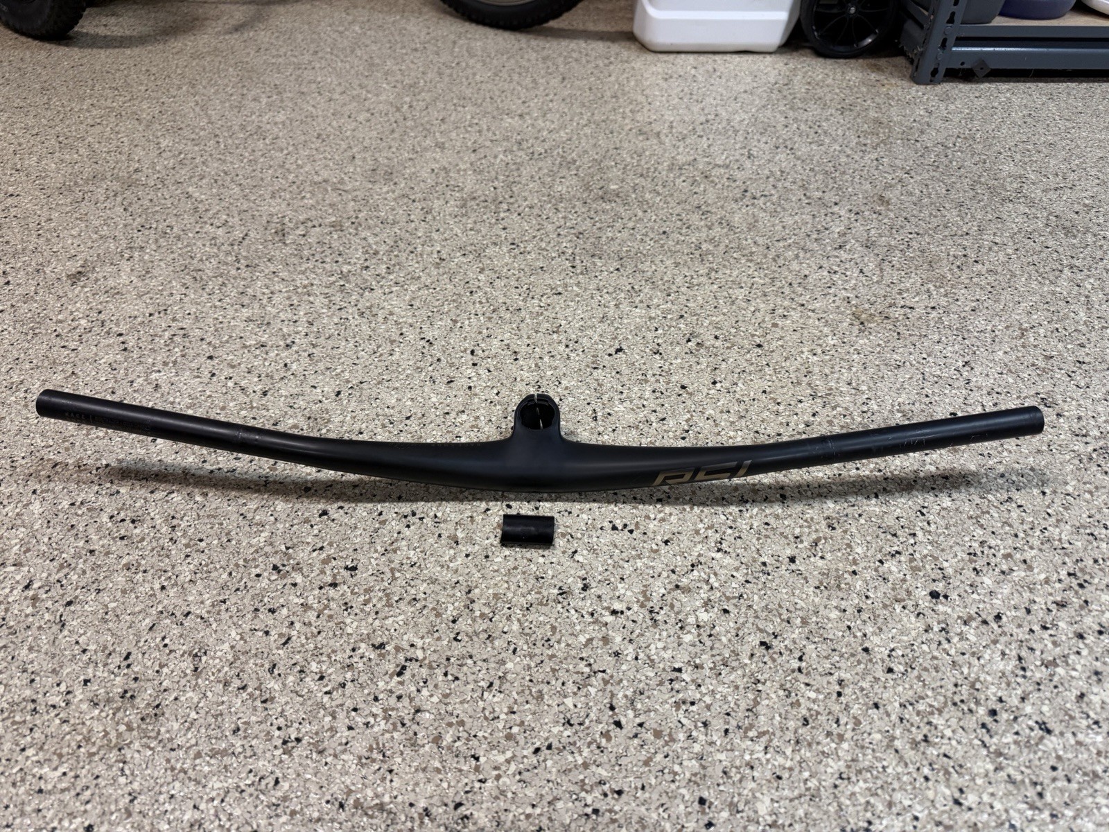 Bontrager RSL MTB Integrated Carbon Bar 760mm Width – 45 MM Reach – 27.5 Rise