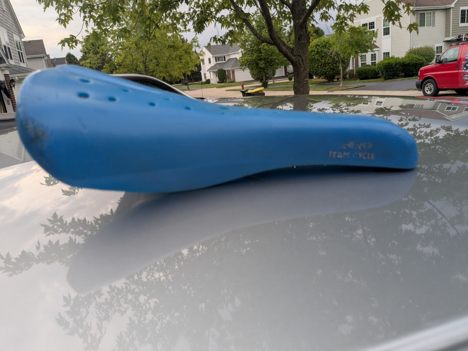 Old school Viscount 2166 Aero blue Team Cycle Bike Seat