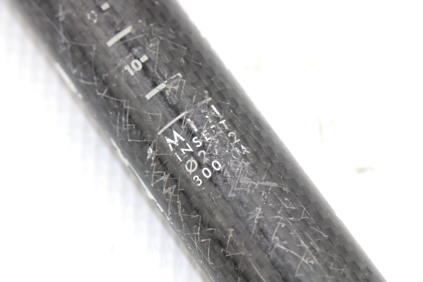 FELT CARBON SEATPOST 27.2mm 230g 300mm Length Black UHC Performance