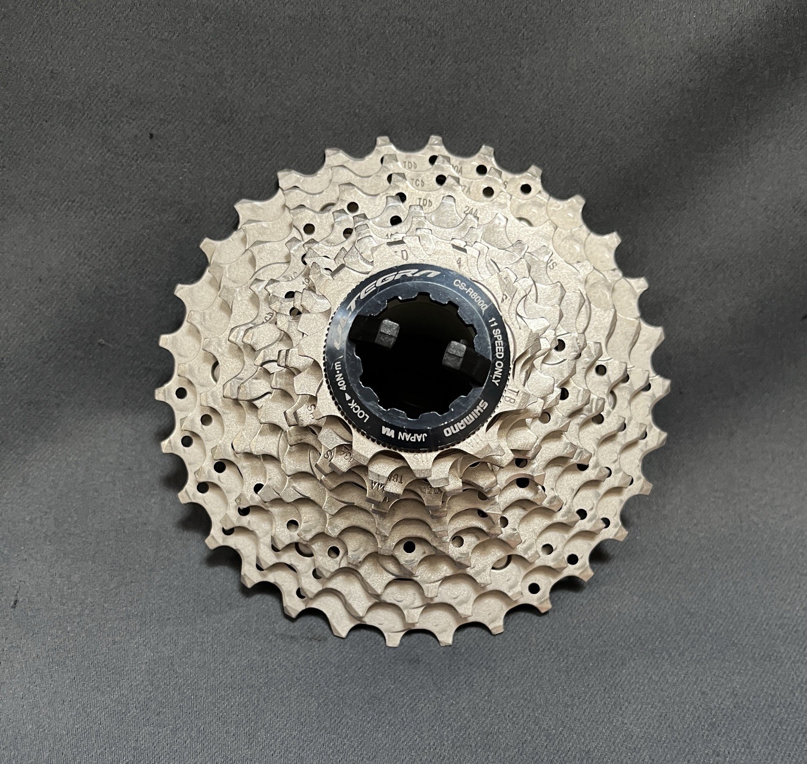 Shimano Ultegra CS-R8000 Cassette Road Bike 11 Speed 11-30t 271g Silver
