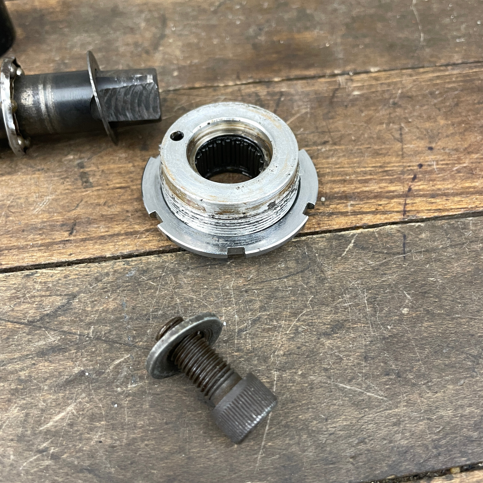 Vintage Bullseye Bottom Bracket Square 127 mm Spindle Shell Sealed Bearing PARTS