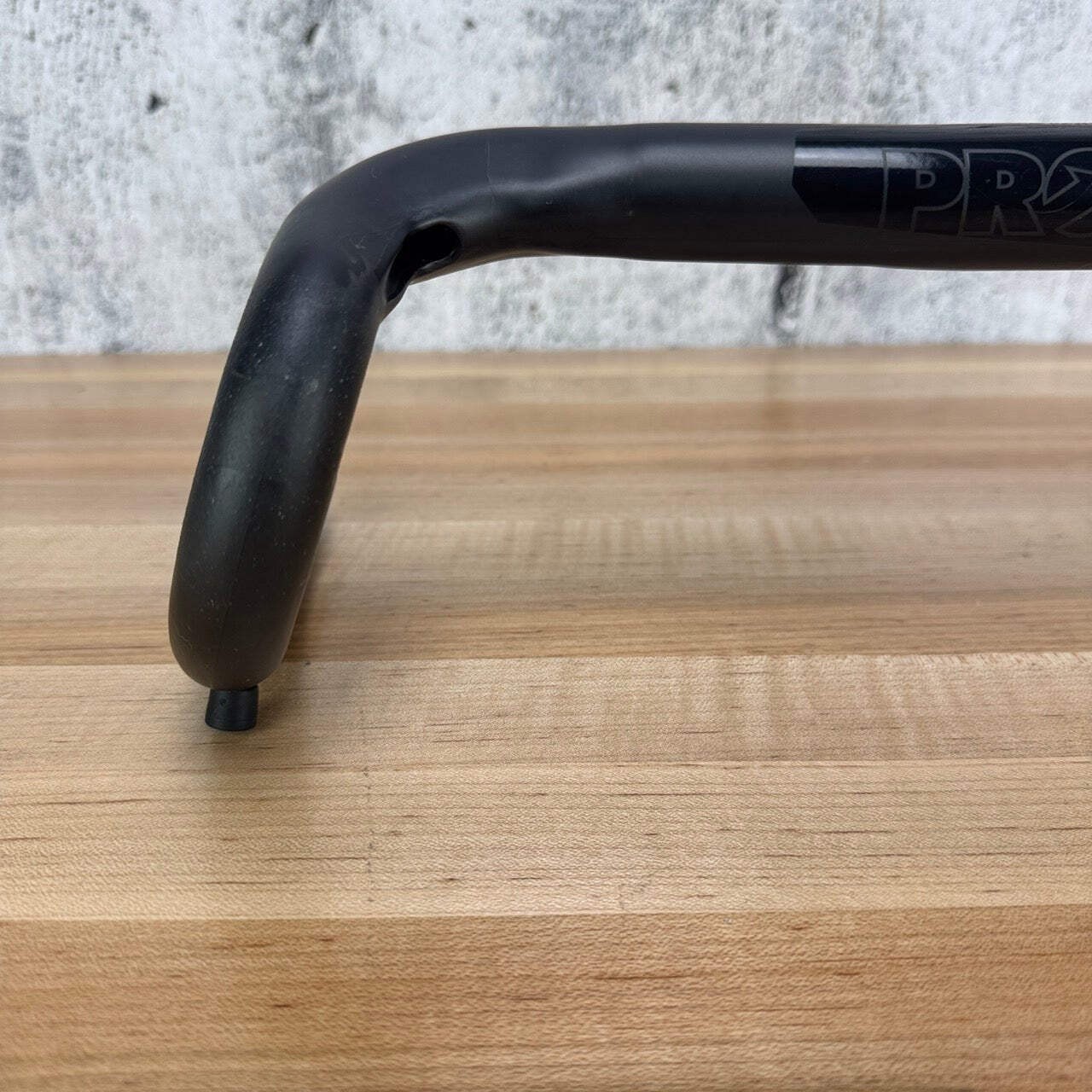 Ridden Once! Shimano PRO Discover 20 Carbon 31.8mm 40cm 20º Flare Handlebar 202g
