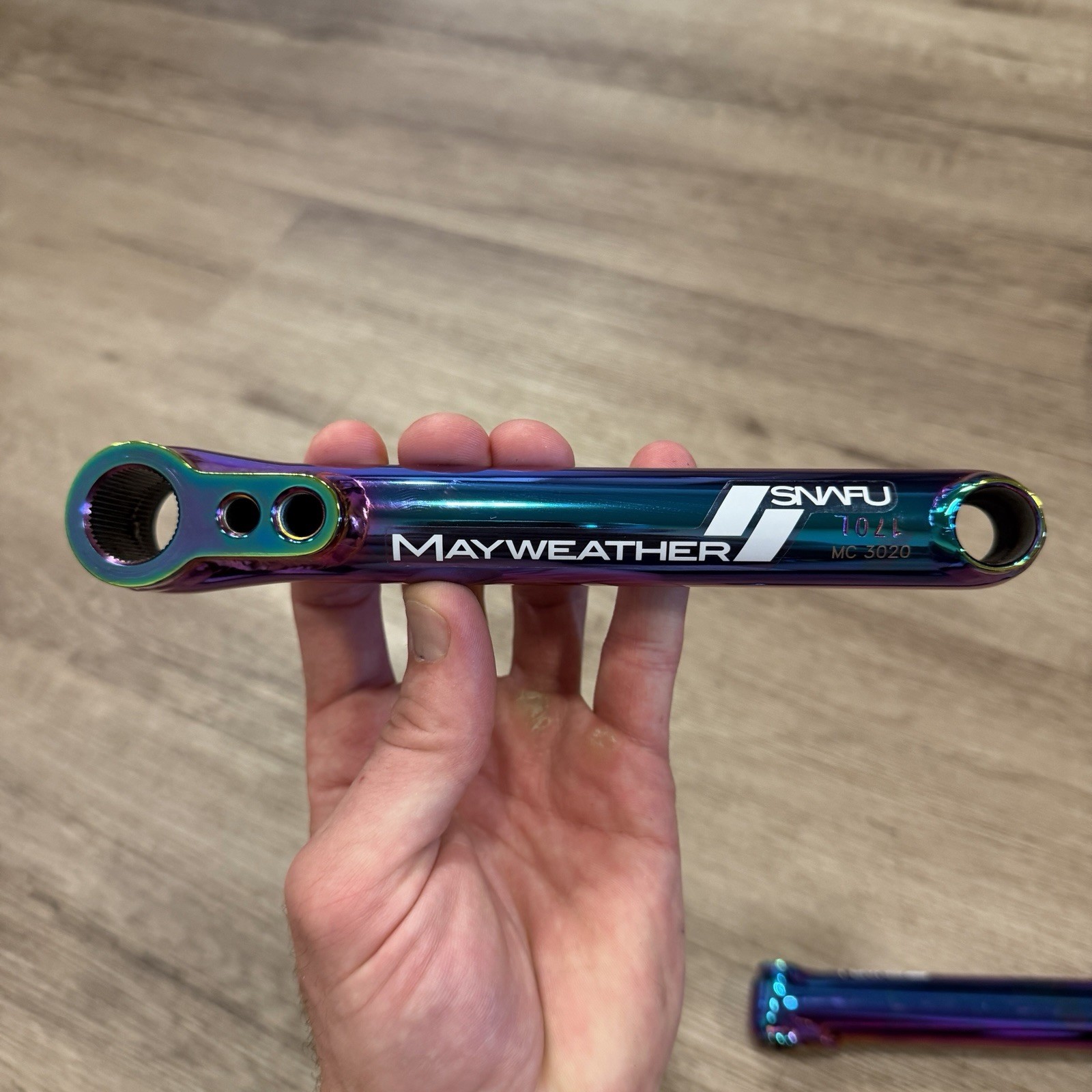 Snafu Mayweather Cranks 170mm – Jet Fuel Oil Slick NEAR MINT – RIDDEN TWICE