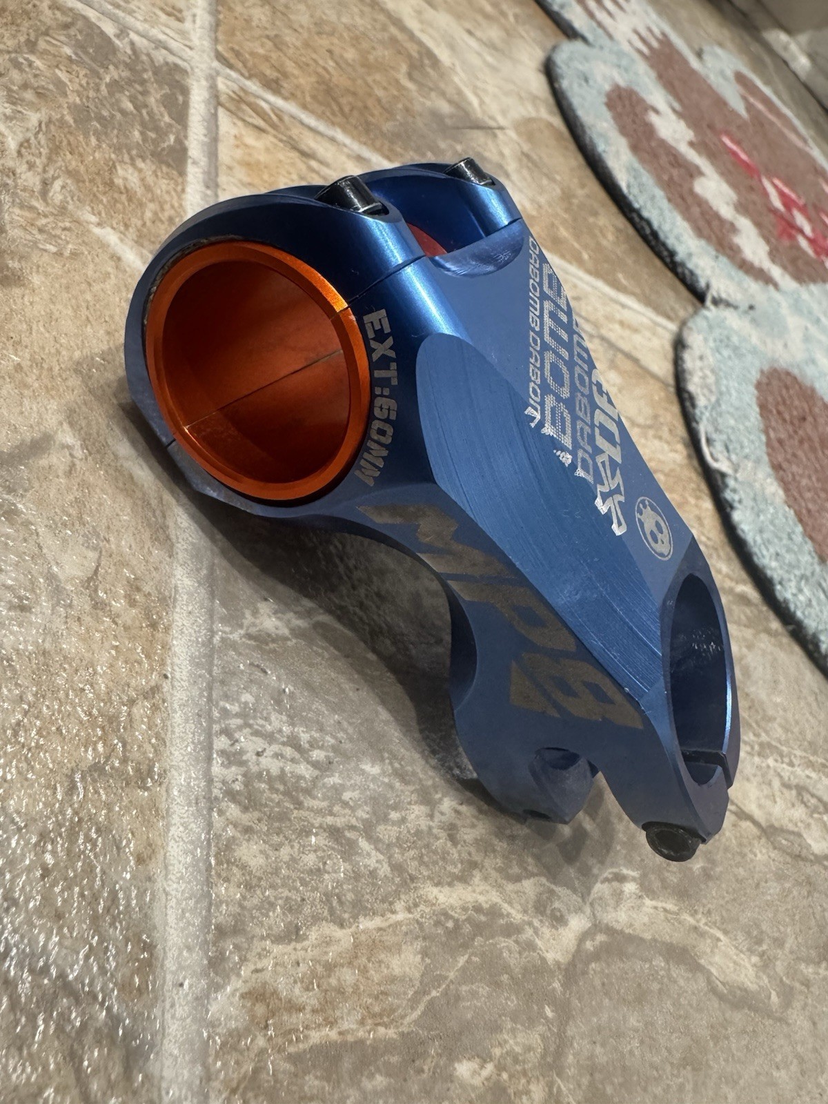 DA BOMB «MP8″ MTB AM FR 1-1/8» STEM ,Bar 35mm 31.8mm x 60mm – Blue