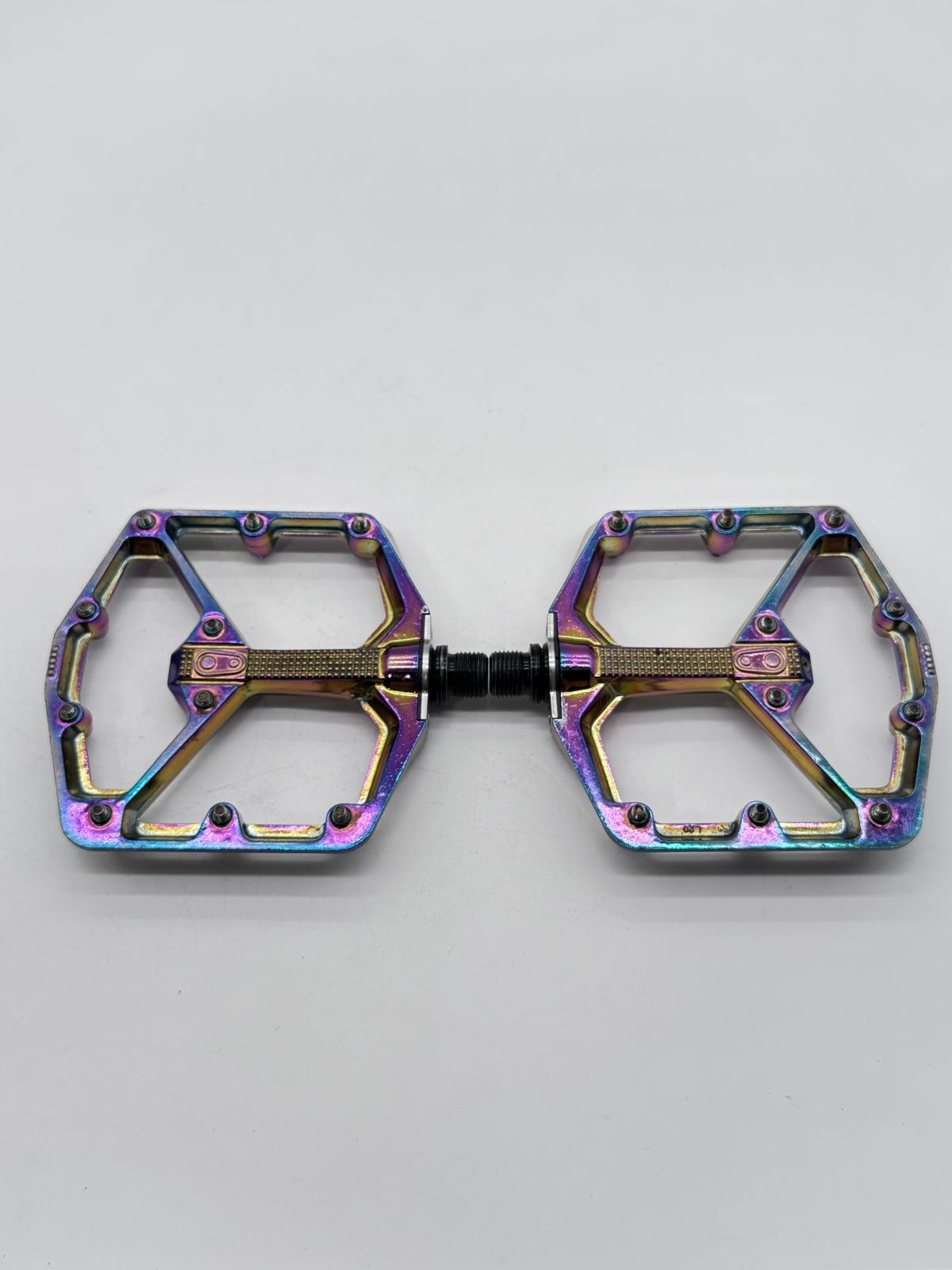 Crankbrothers Large Platform Stamp 7 Bike Pedals – Oil Slick