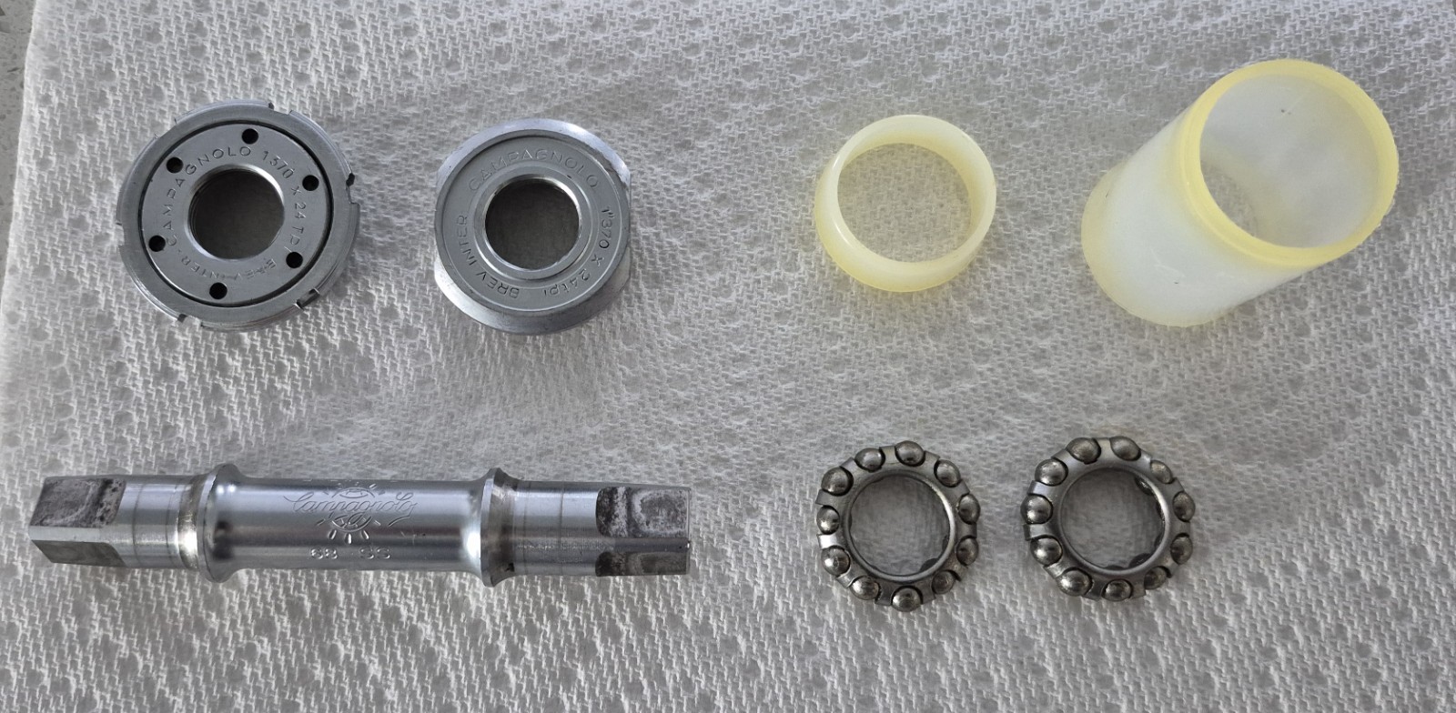 Campagnolo Nuovo Record Bottom Bracket 68ss 114mm 1.370x24tpi