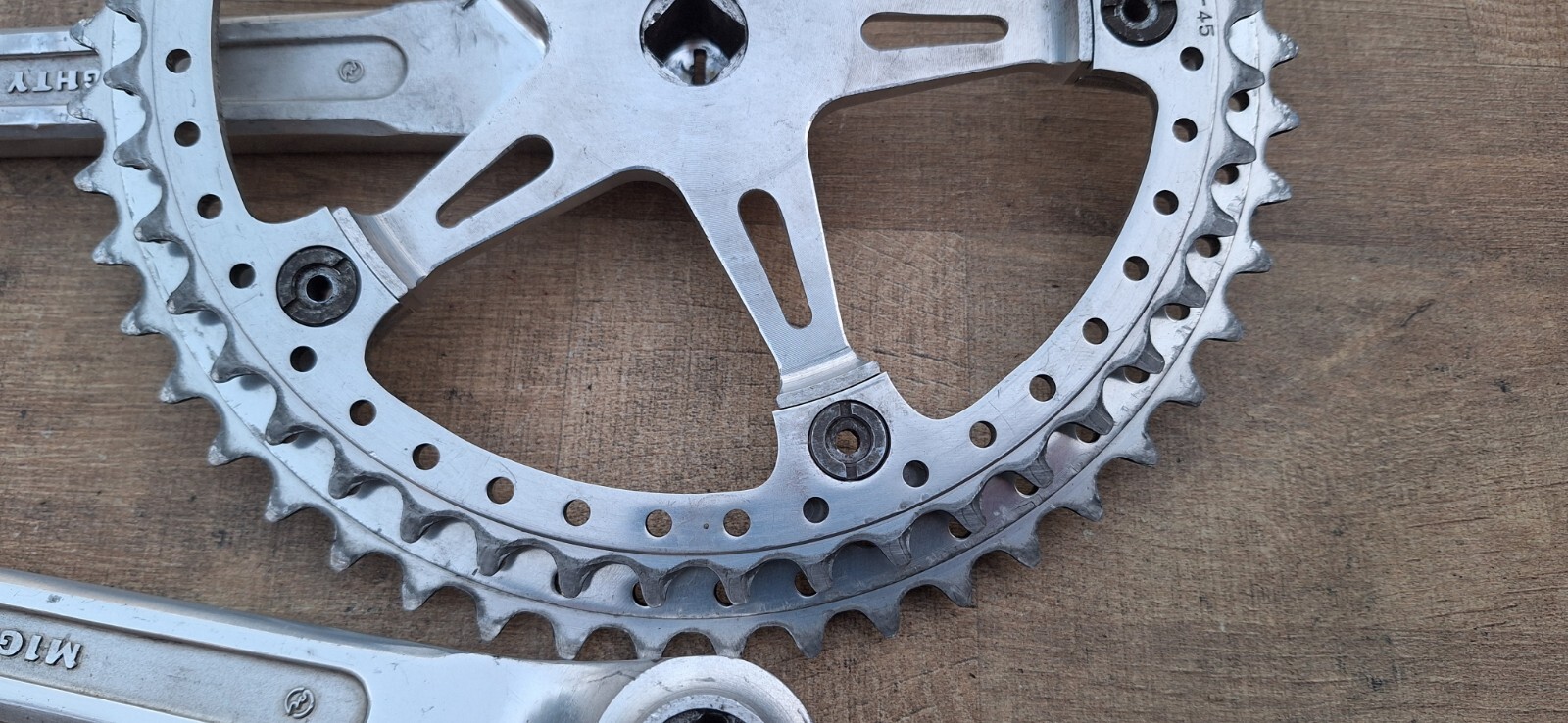 Sugino Mighty Crankset Vintage road 50, 45 t 171 NOT SHIPPING TO USA