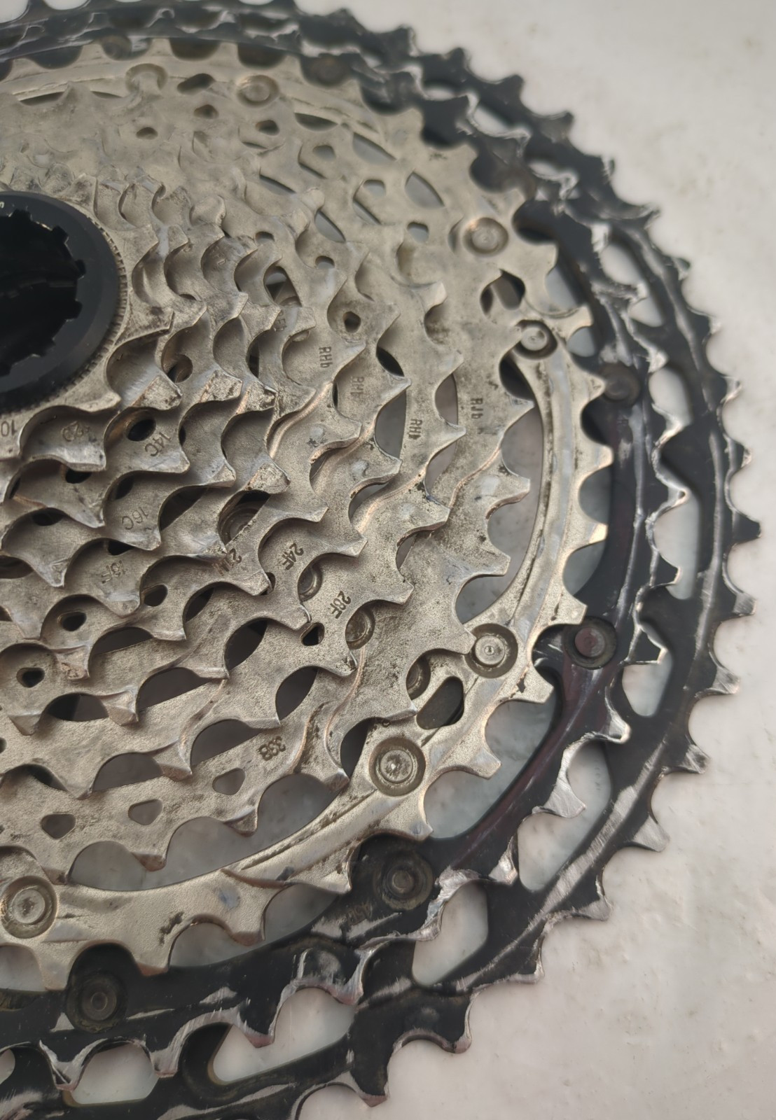 Shimano Deore XT CS-M8100 12sp Cassette 10-51T micro spline mountain bike 1×12