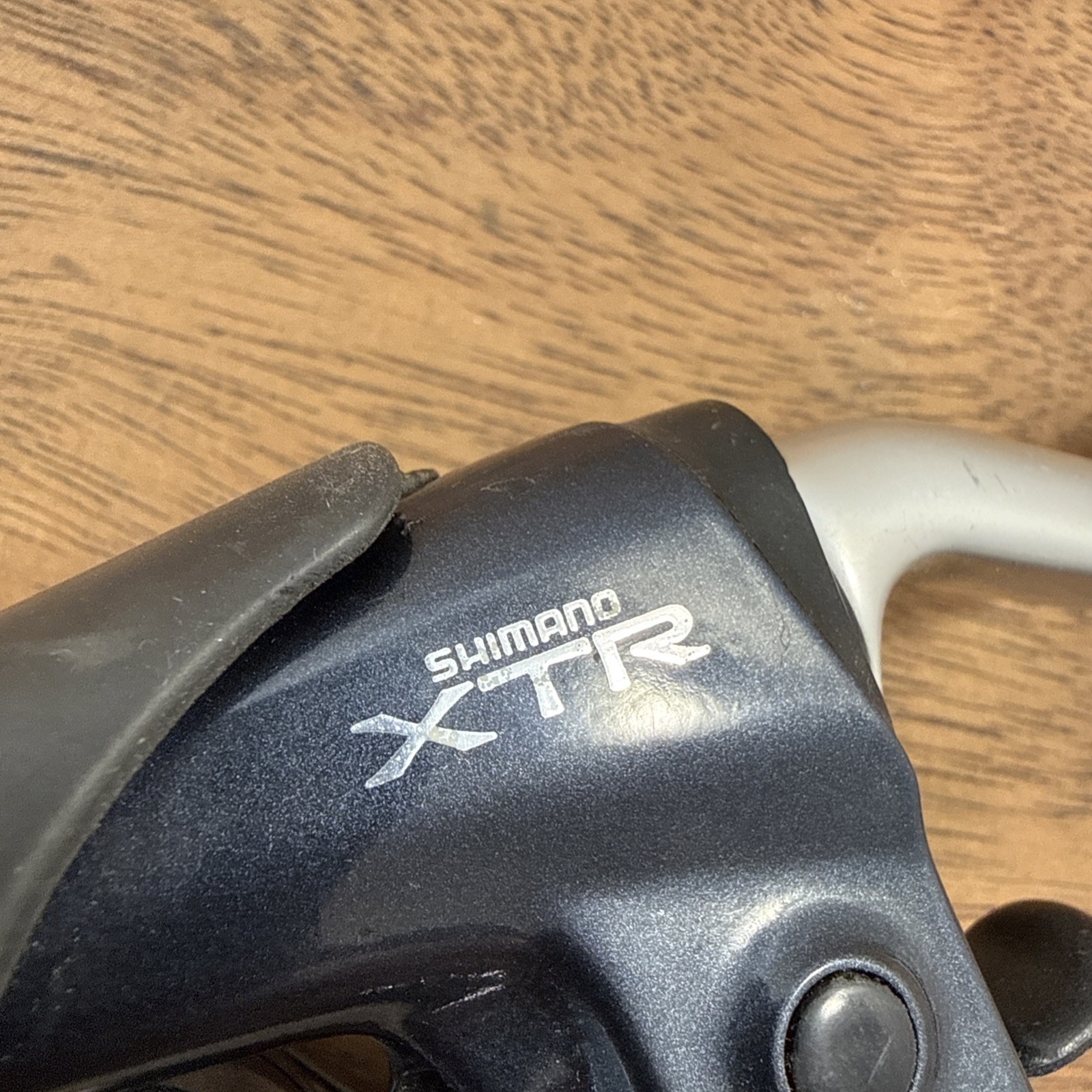 Shimano XTR ST-M900 8 Speed STI Shifter Cantilever Brake Levers Pair