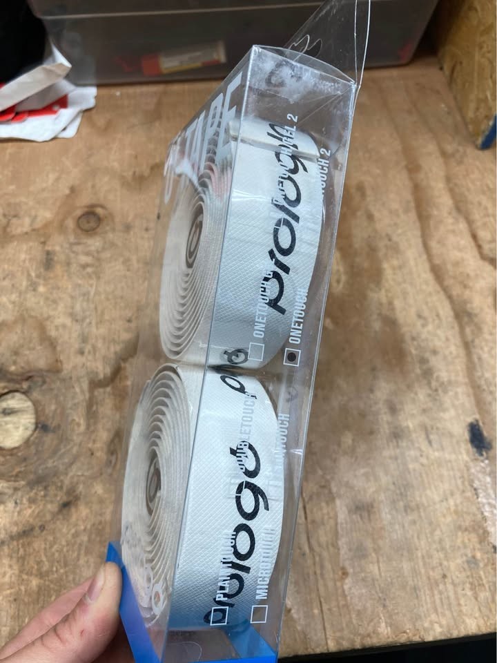 Prologo Onetouch handlebar tape U white / black road gravel bike gel polygrip