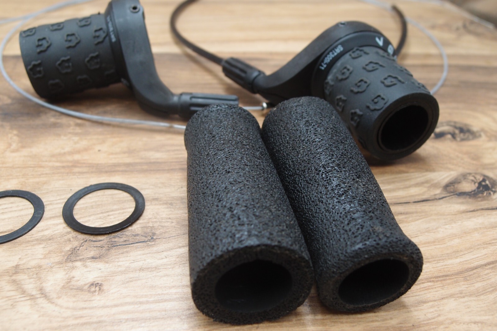 1990’s MTB grip shift set SRT 300 speed 3 x 7 + grips