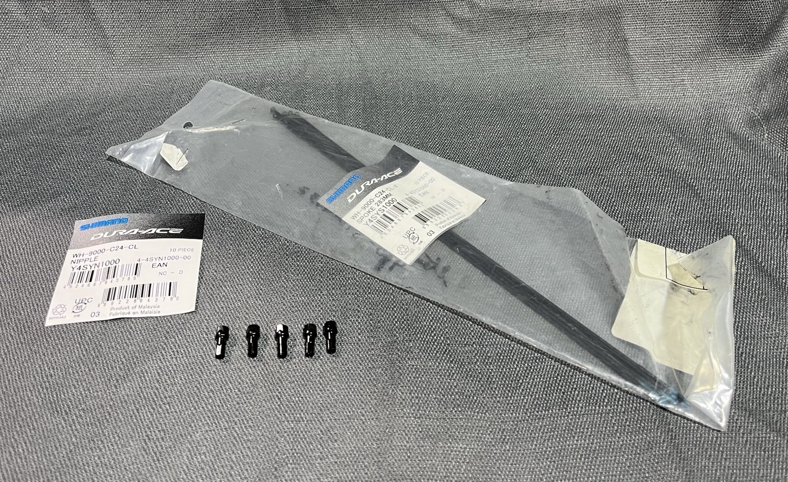 Shimano Dura-Ace WH-9000-C24-CL-F Spoke / WH-9000-C24-CL Nipple – 5 Each Black