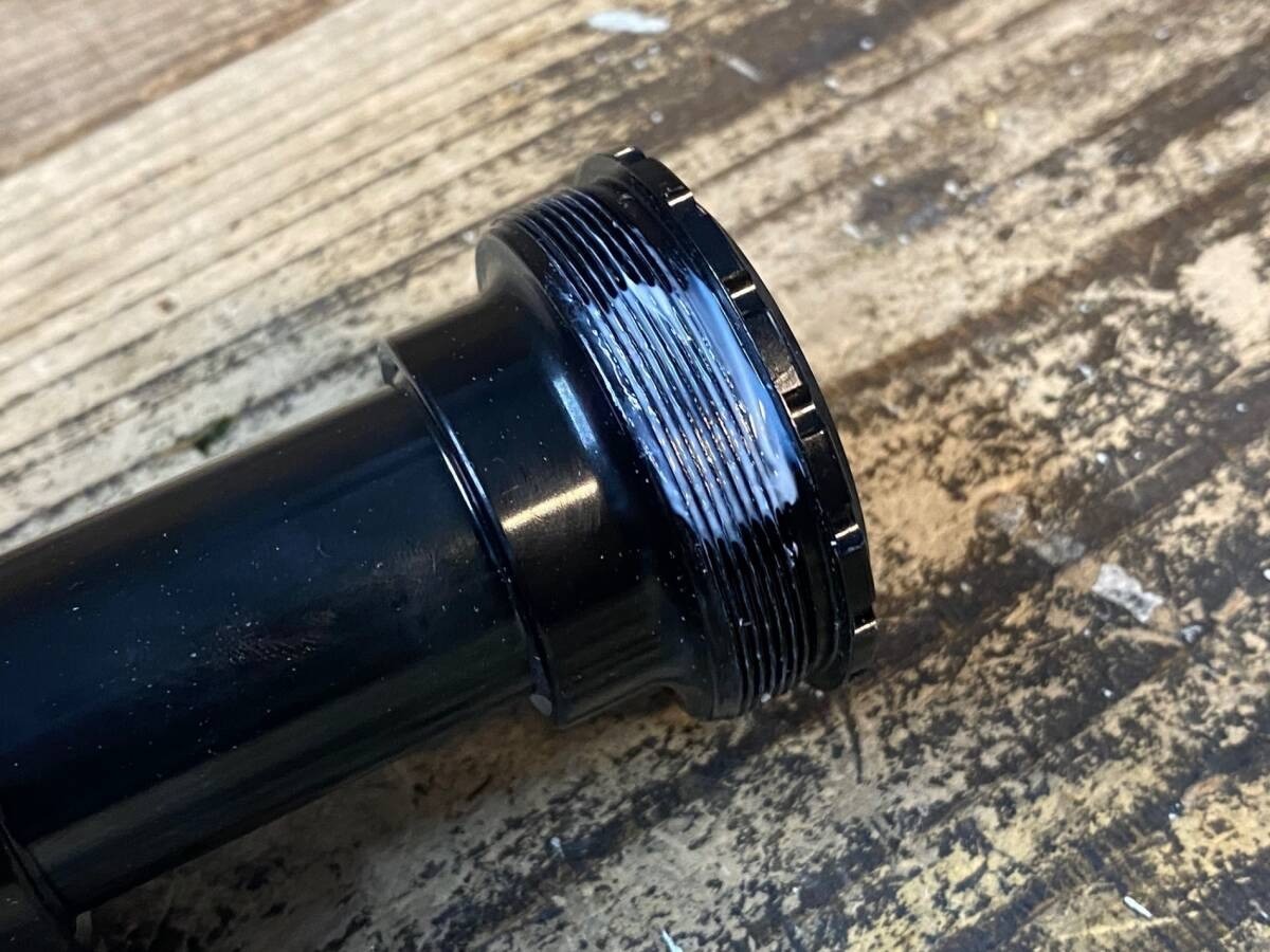 WISHBONE BTUBE-002 T47855-25C Bottom Bracket Ultra Torque Cycling Parts