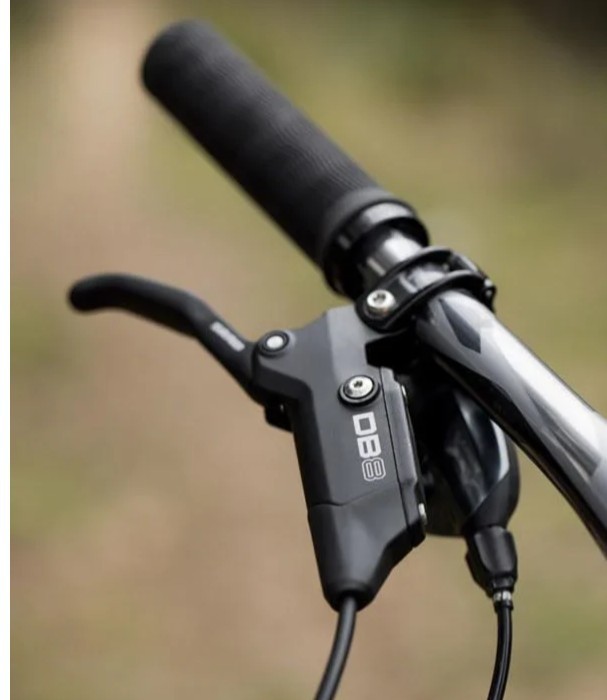 LIMITED TIME OFFER – SRAM DB8 4 Piston Brake Set | 900mm/1800mm