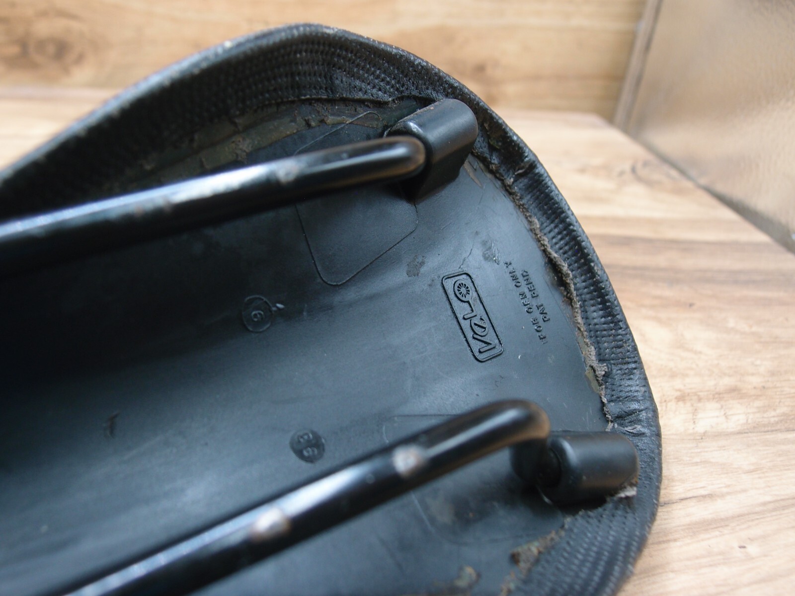 1993 MTB saddle Bontrager C20 by VELO made in Italy seat