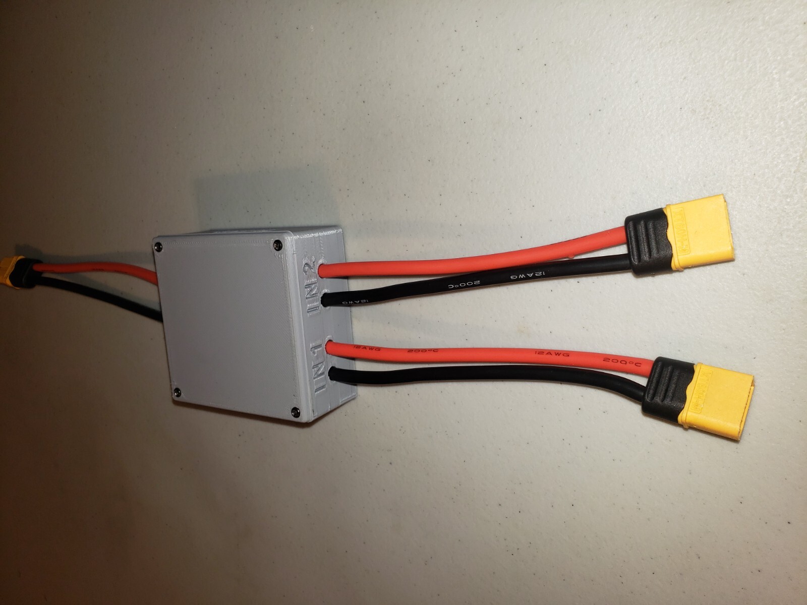 E-Bike Multi-Battery Discharge Converter for 2 batteries XT60 